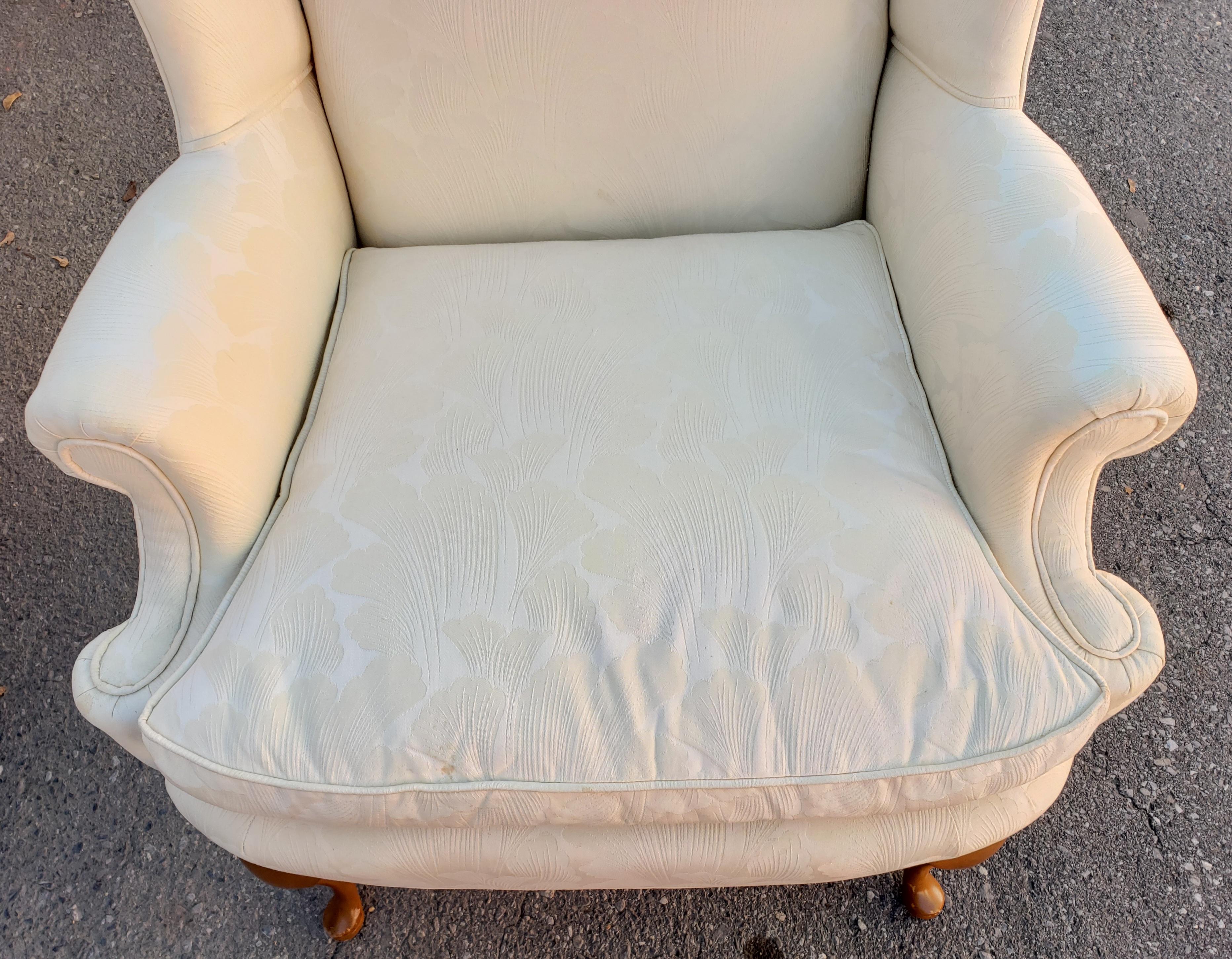 American 1970s Queen Anne Style Wing-Back Chairs in a Cream Swiss Floral Fabric, a Pair For Sale