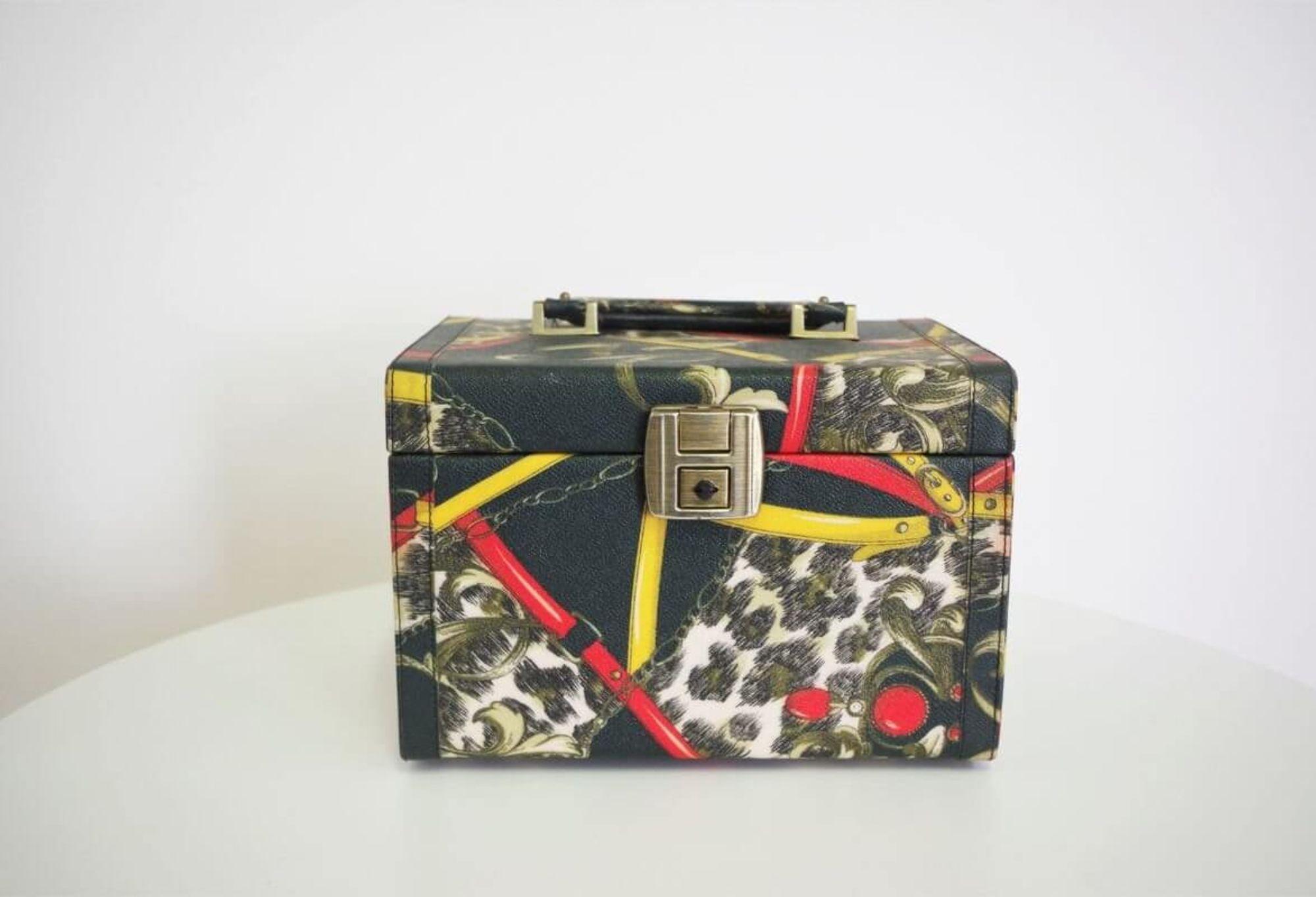1970er R. di Camerino Kunstlederkoffer - eine Ikone der italienischen Mode (Italian) im Angebot