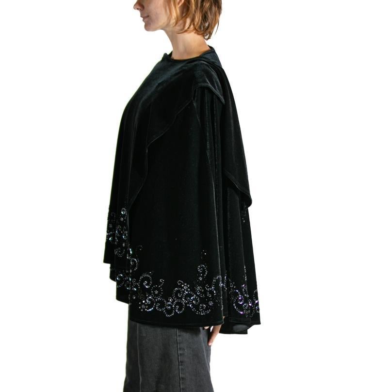 1970S RANDOLPH DUKE Black Beaded Polyester Velvet Poncho In Good Condition For Sale In New York, NY