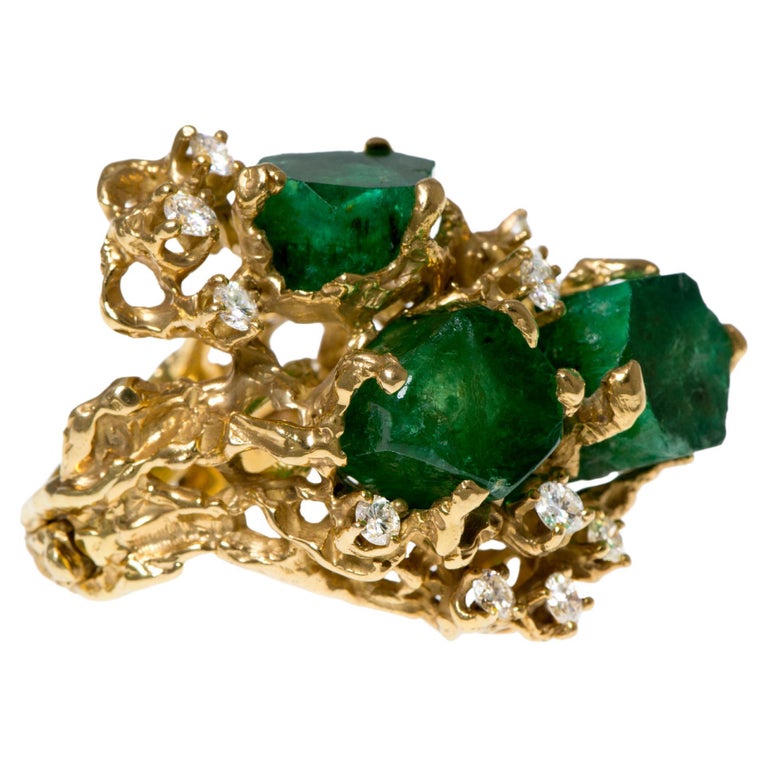 Arthur King Colombian Emerald Crystal Diamond Gold Cocktail Ring Circa 1970  For Sale