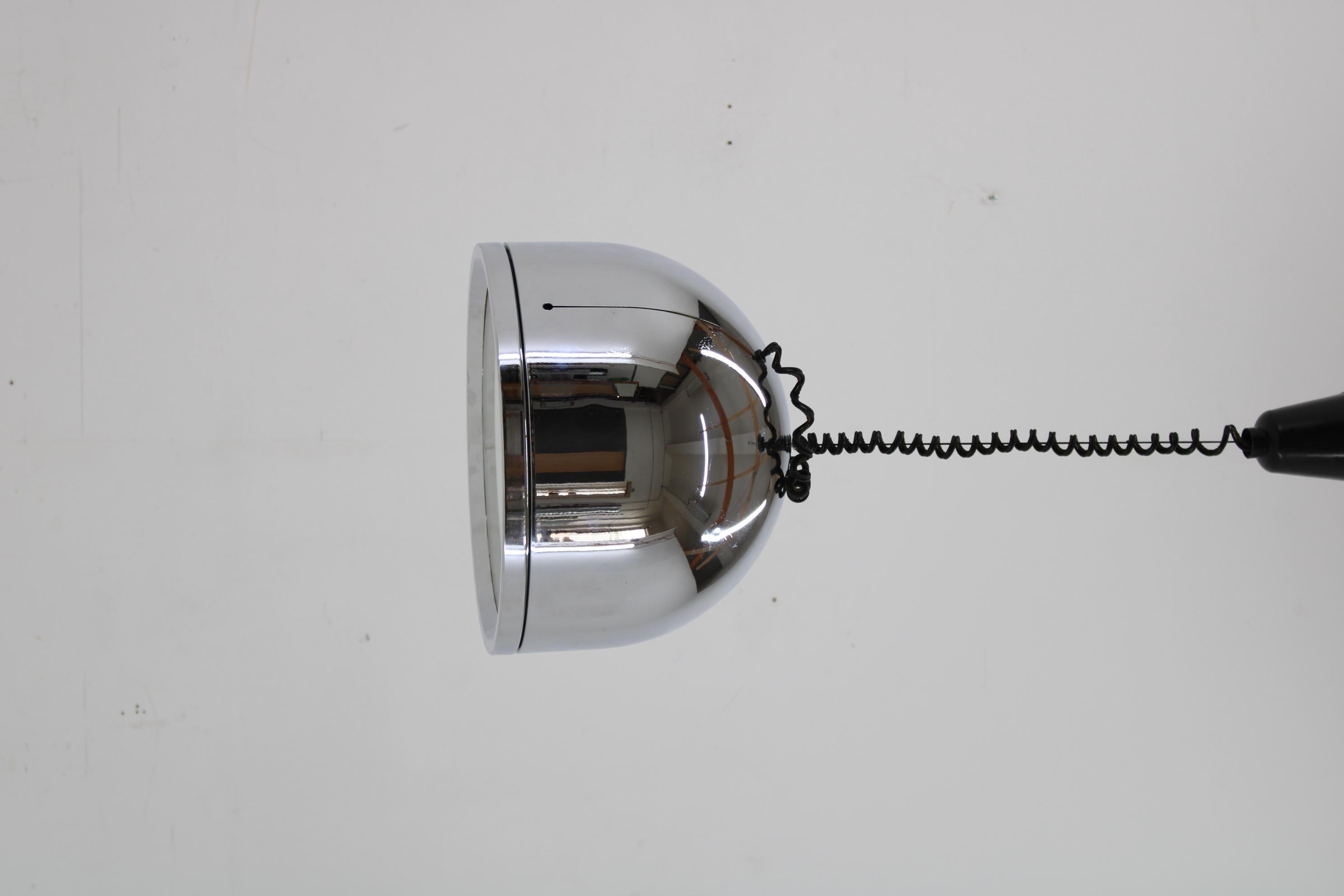 - Cleaned and polished 
- 1x E26/E27bulb 
- US wiring compatible 