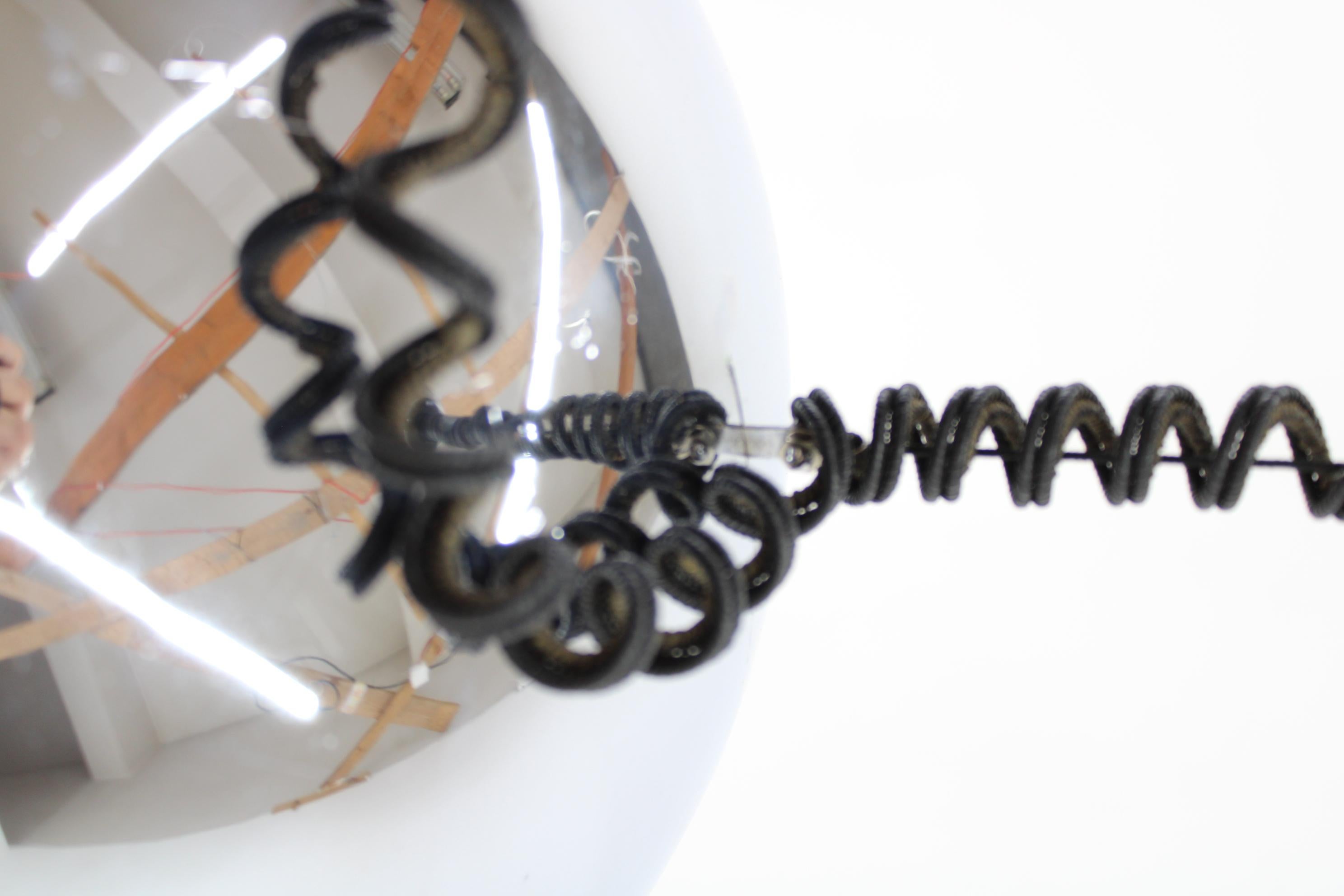 1970s Rare Italian Chrome Plated Adjustable Pendant Light en vente 2