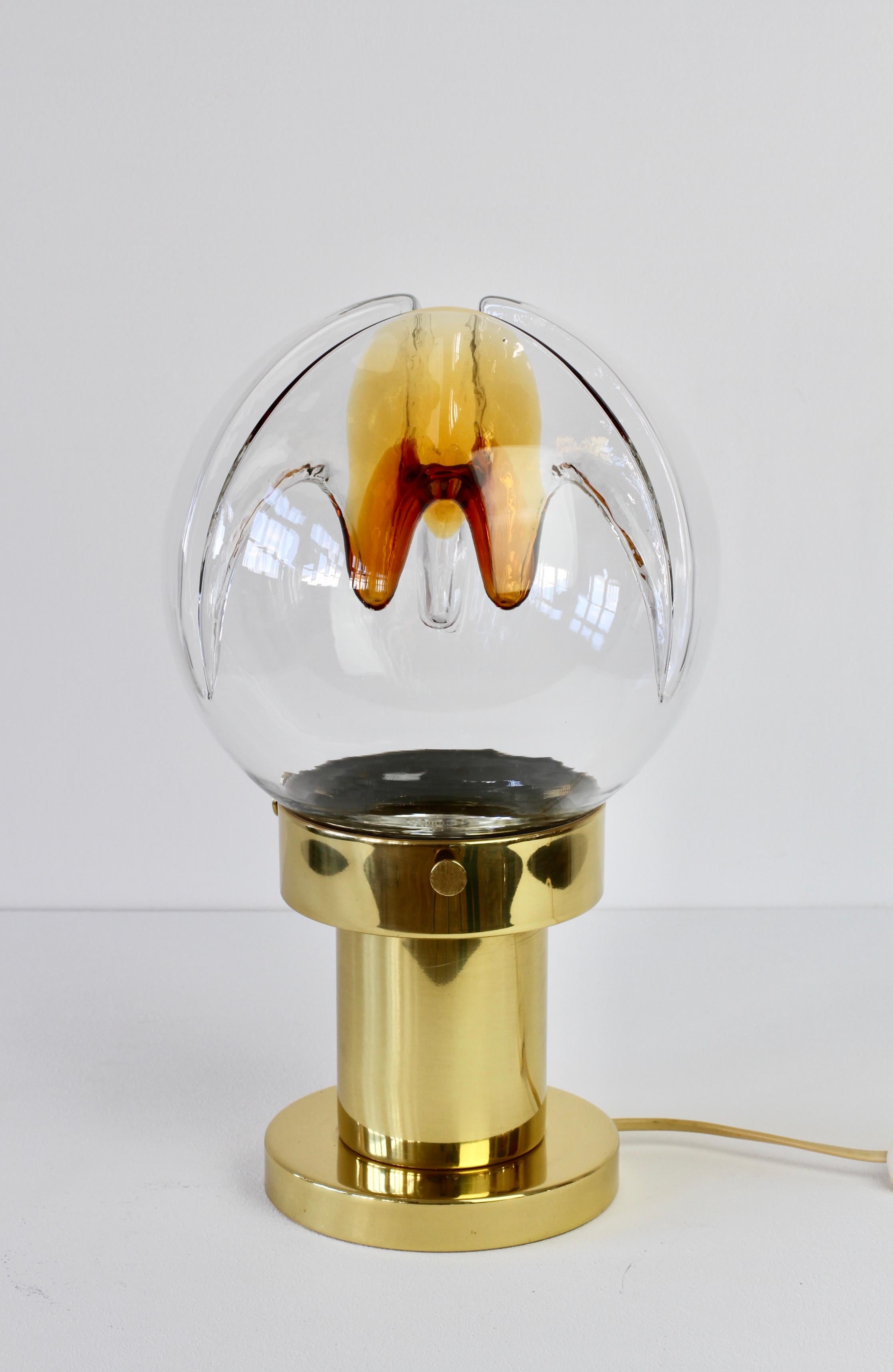 1970er Jahre Seltene große italienische Tischlampe aus strukturiertem Muranoglas von Kaiser Leuchten im Angebot 4