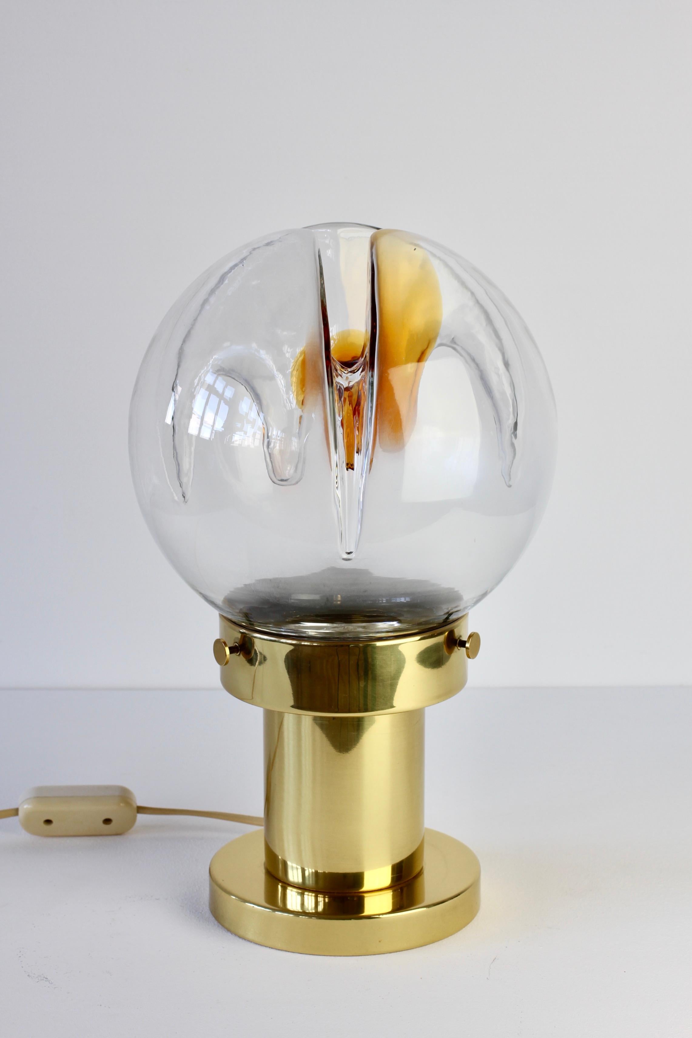 Moulé Rare grande lampe de bureau italienne en verre de Murano texturé des années 1970 par Kaiser Leuchten en vente