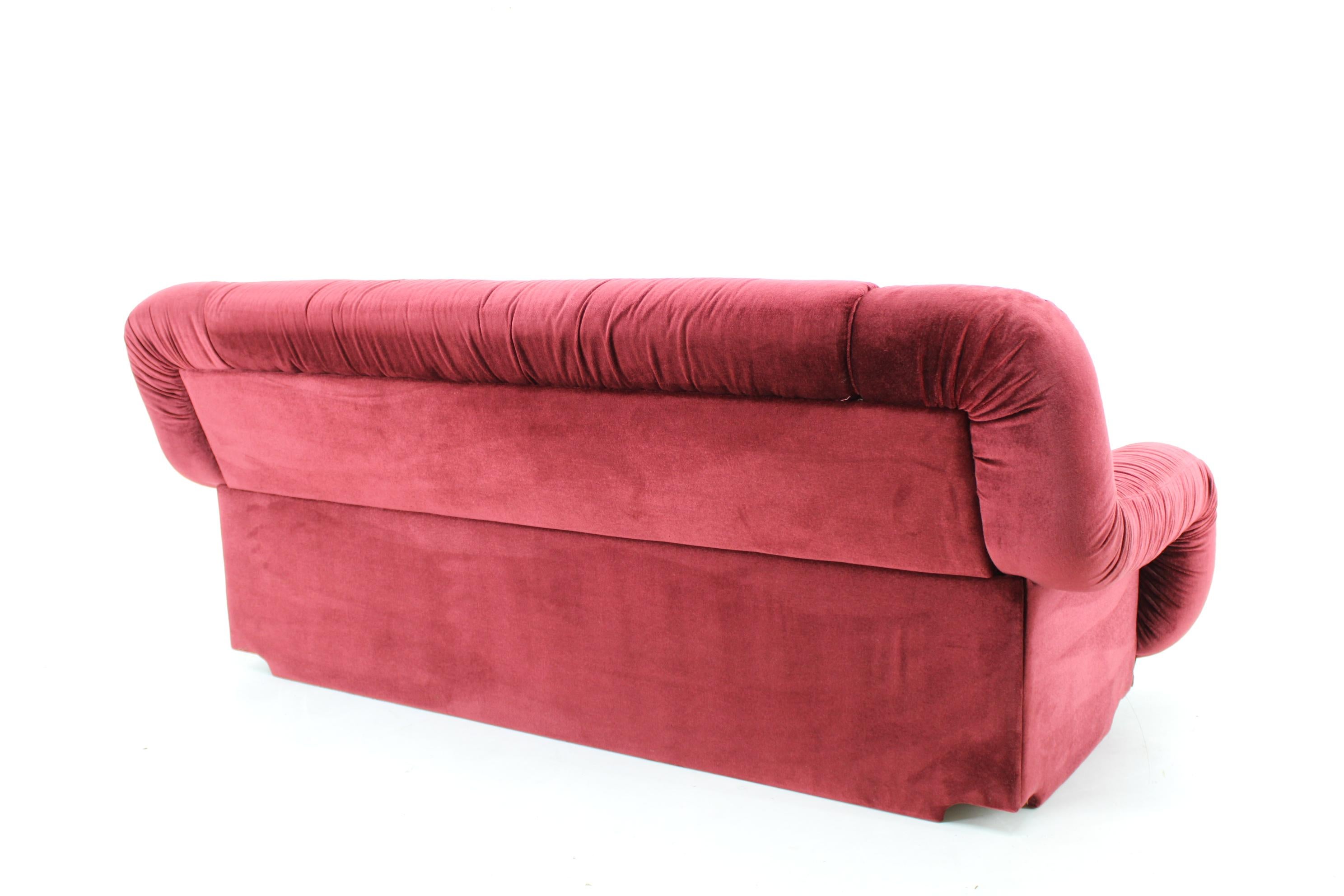 Italian 1970s Rare Mid Century Three-Seat Sofa, Italy 