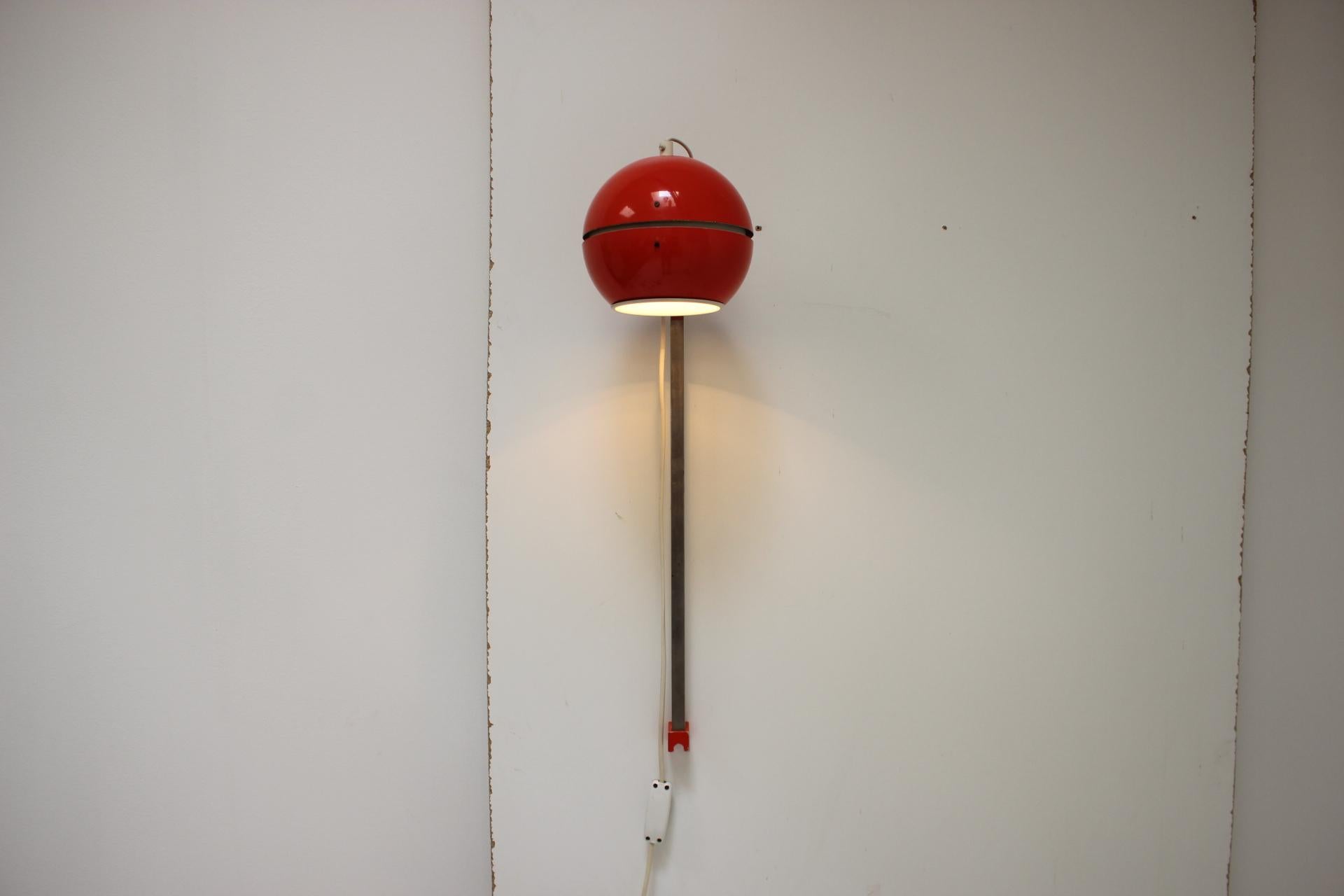 1970s Rare Space Age Wall Lamp For Sale 10