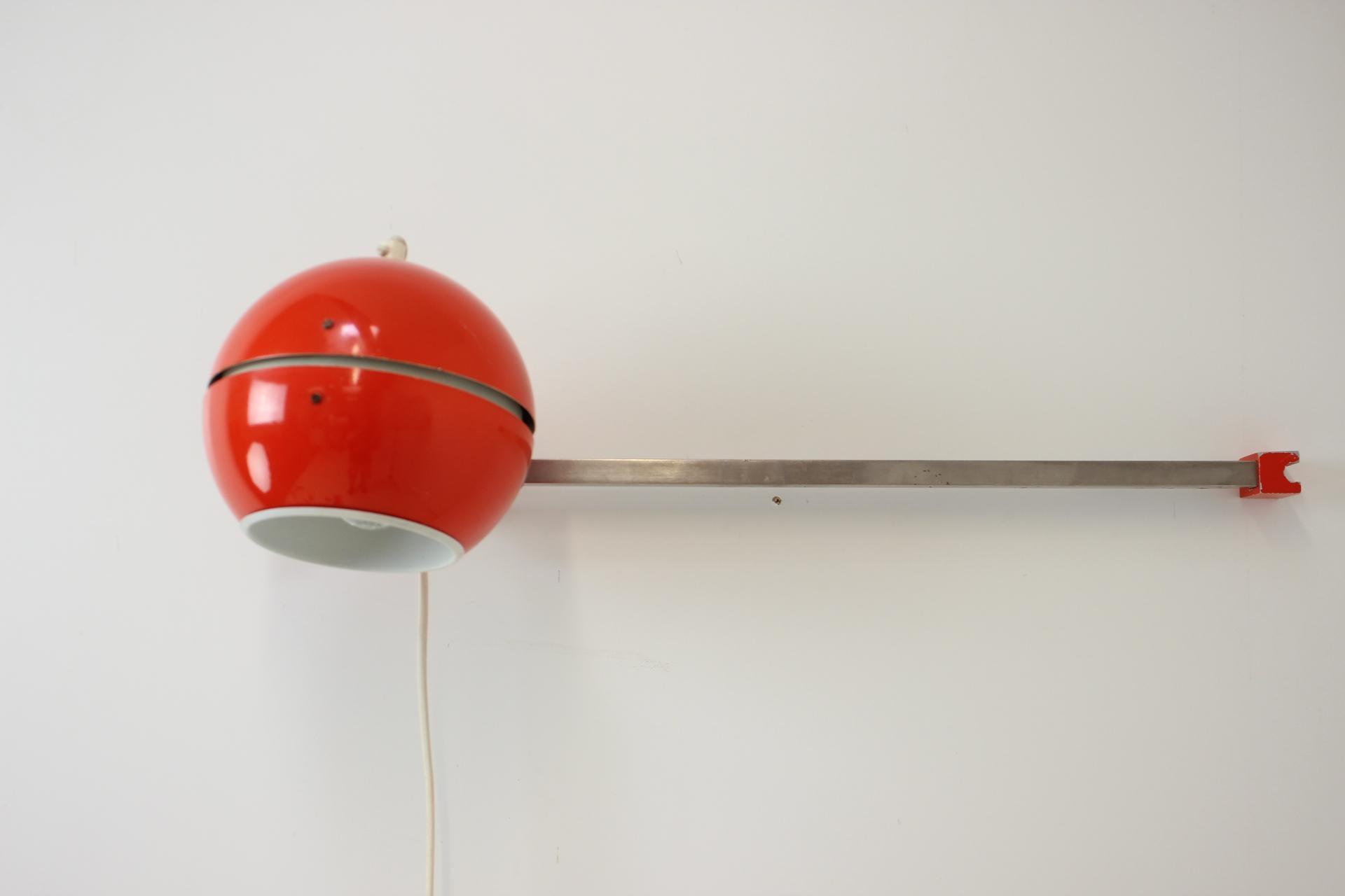 Mid-Century Modern Rare applique murale de l'ère spatiale des années 1970 en vente