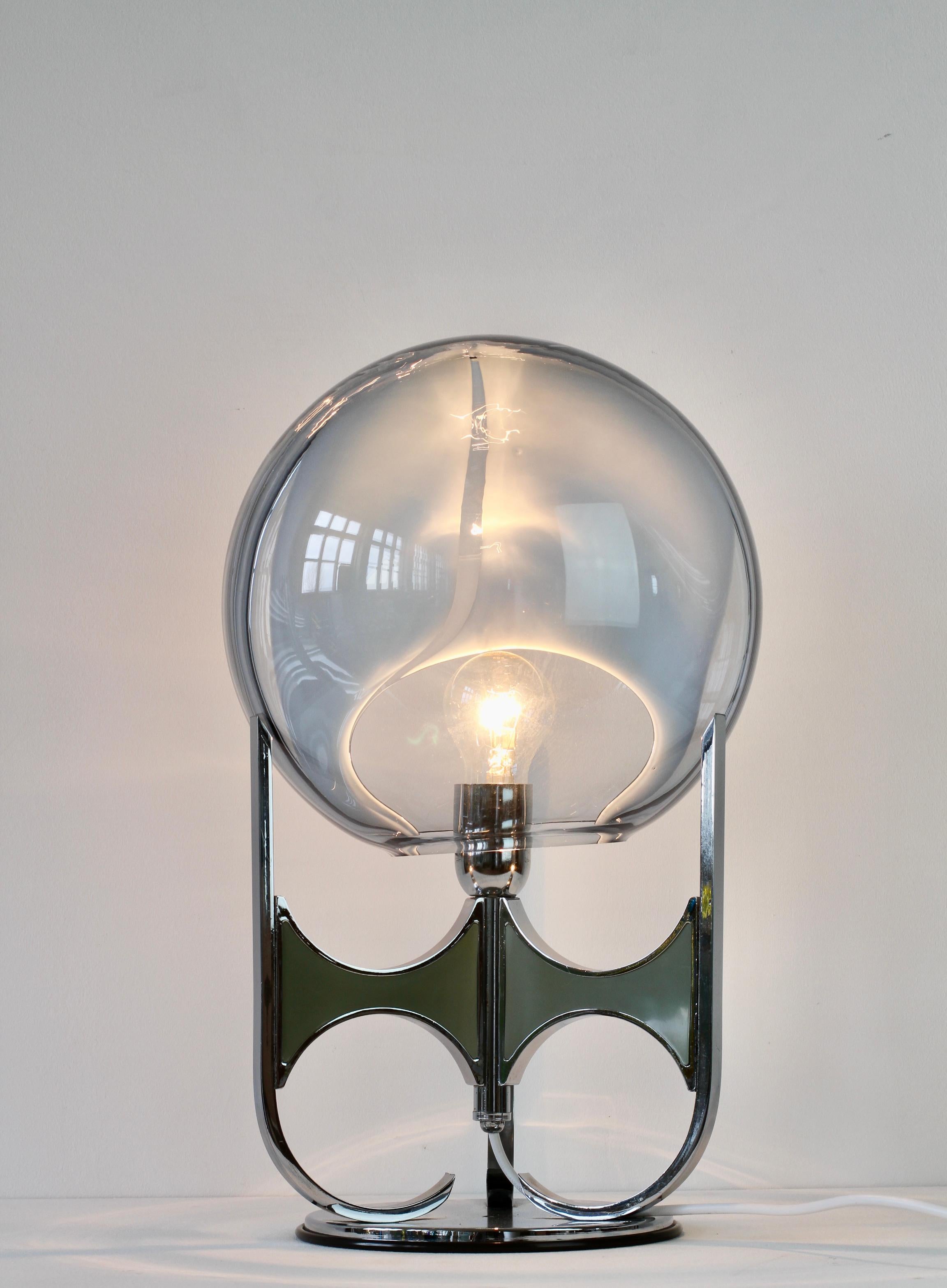 1970s Raro Toni Zuccheri 'attr. Gran lámpara de mesa italiana de cristal de Murano con membrana en venta 2