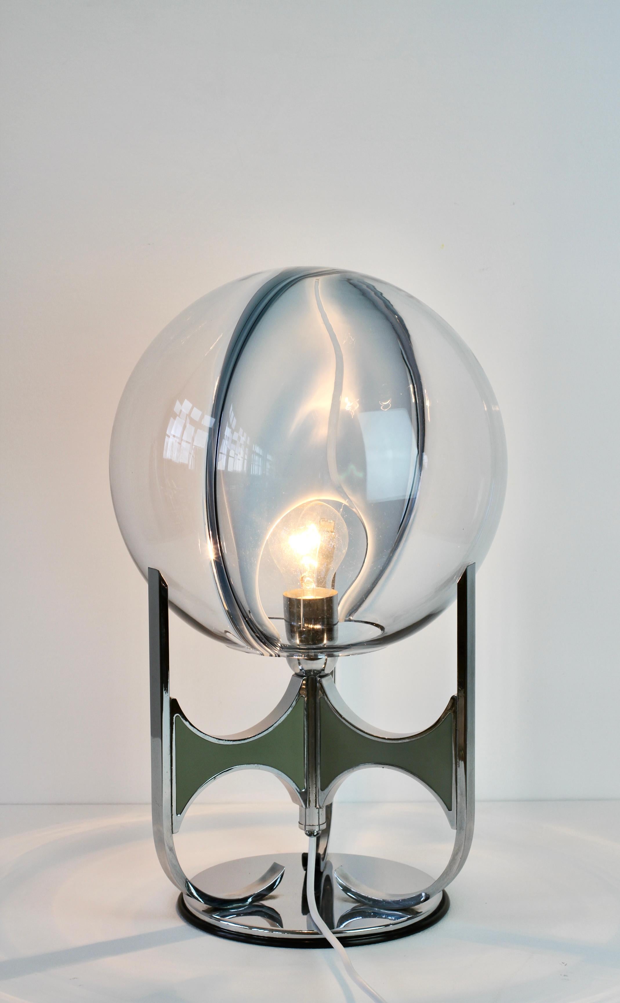Seltene Toni Zuccheri 'attr.' aus den 1970er Jahren Große italienische Membran Murano Glas Tischlampe im Angebot 4
