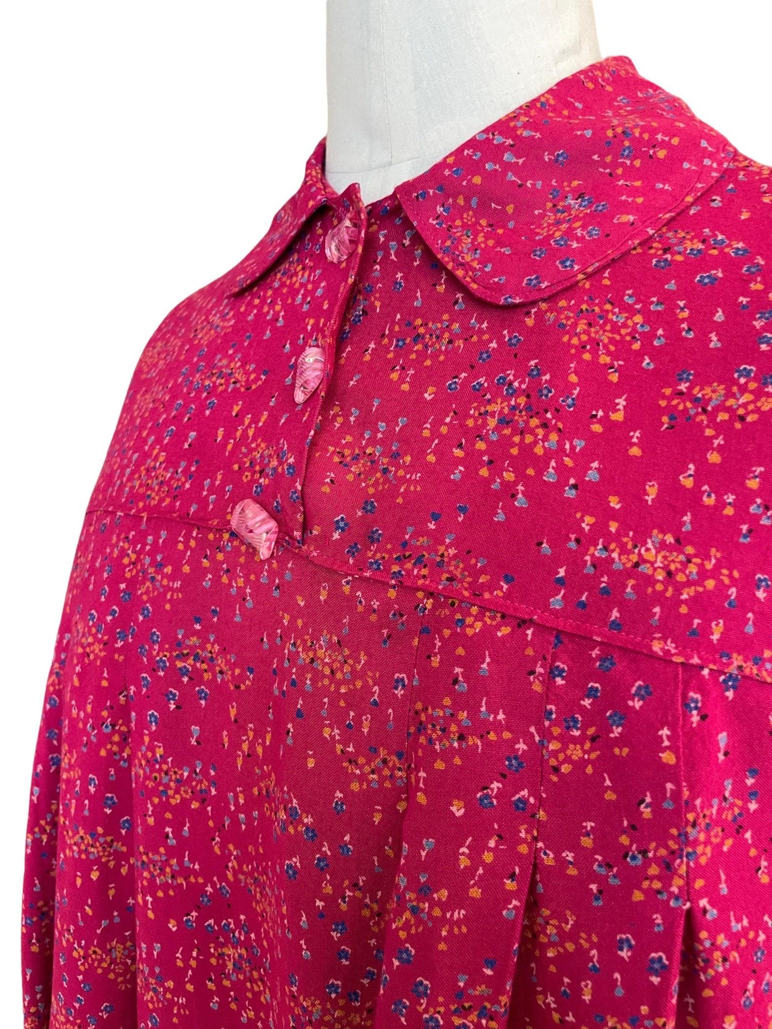 Raspberry Pink Floral Trapeze Dress, Circa 1970s For Sale 6