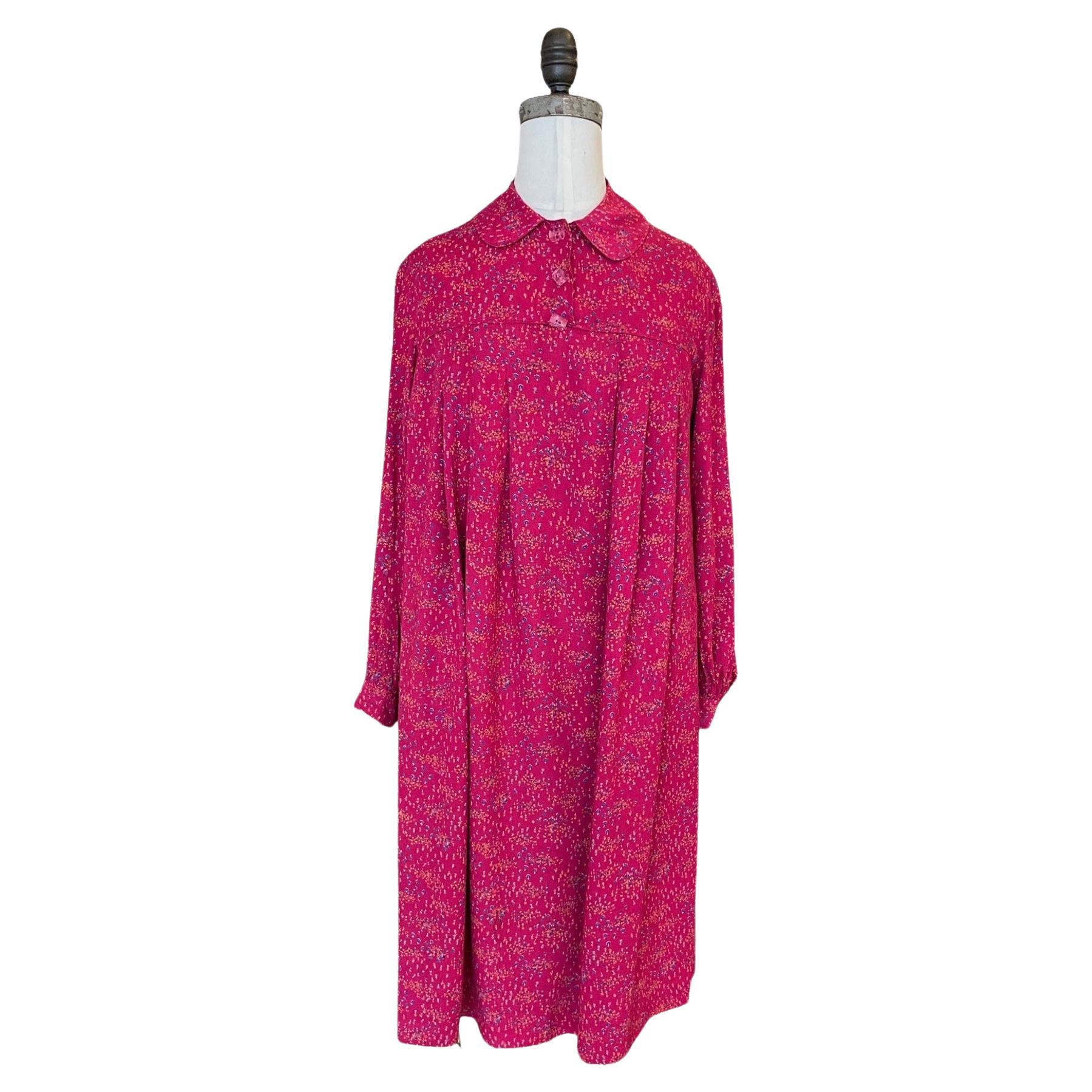 Abito a trapezio floreale rosa lampone, anni '70 circa