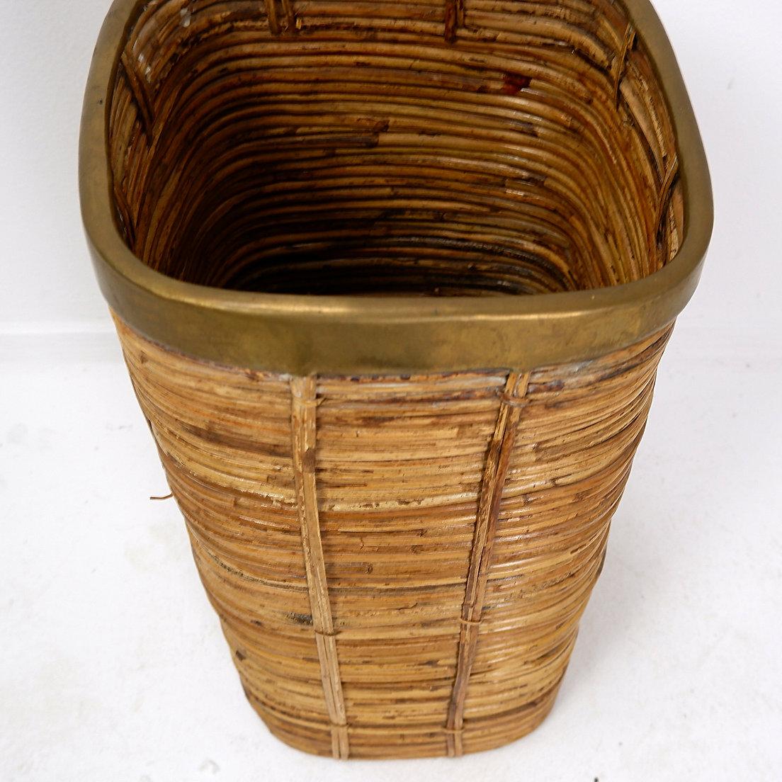 Portaombrelli in rattan e ottone degli anni '70 - Italia in vendita 1