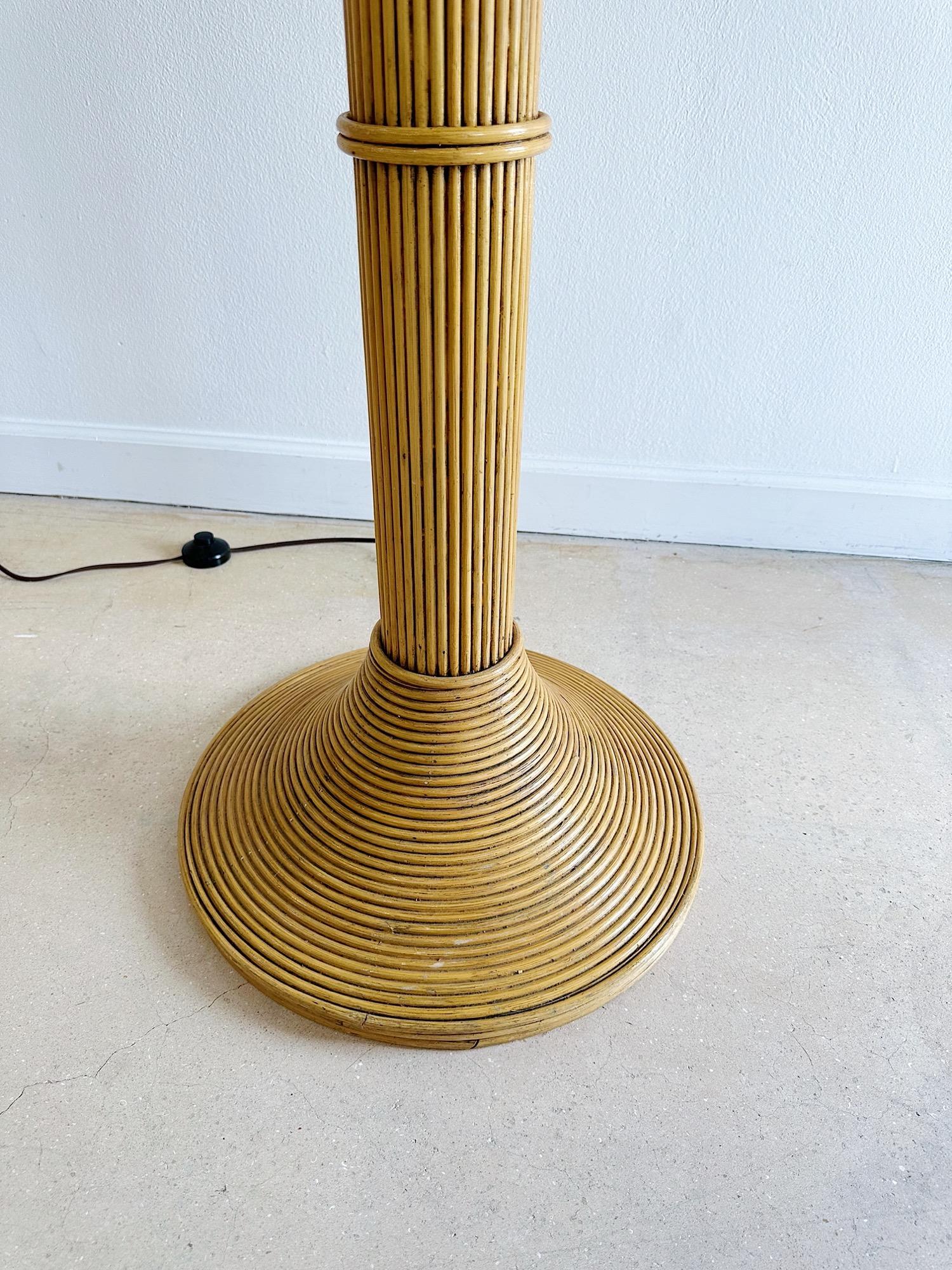 1970s Rattan and Wicker Palm Tree Floor Lamp For Sale 3