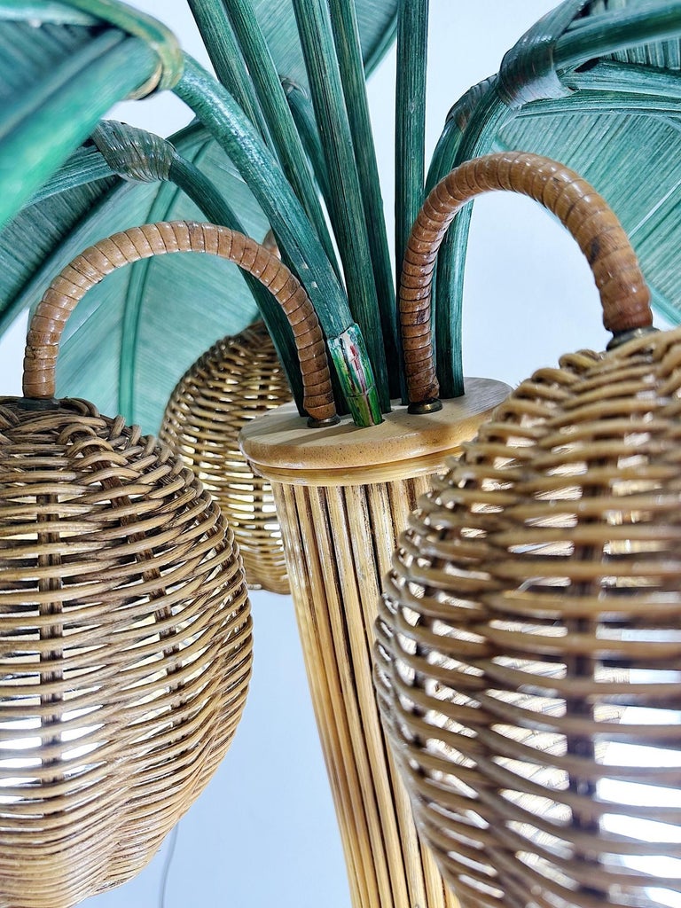 1970s Rattan and Wicker Palm Tree Floor Lamp For Sale 4
