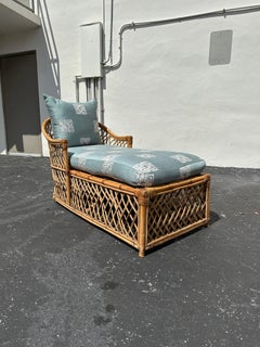 1970s Rattan Blue Chinoiserie Style Chaise Lounge