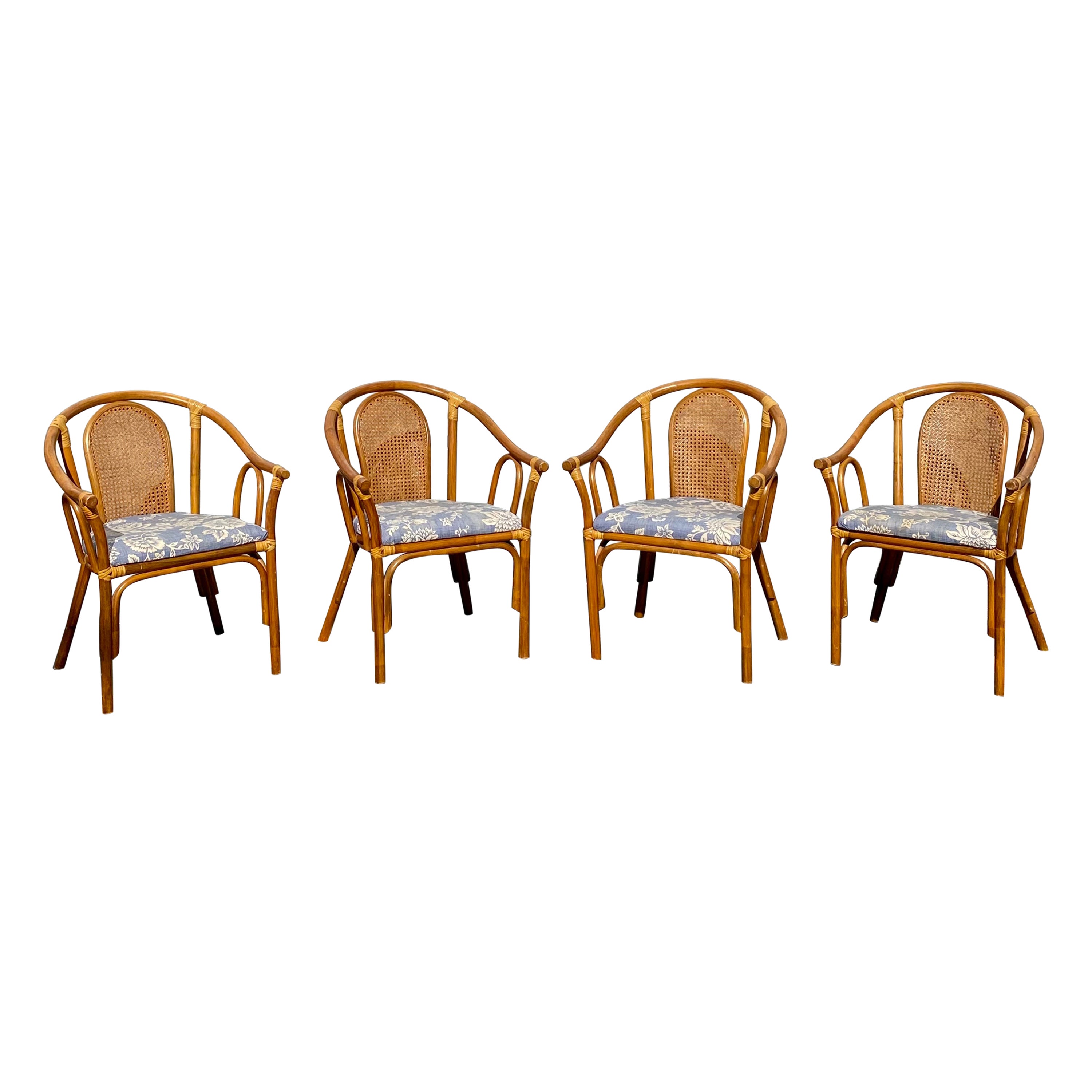 Juego de 5 sillas de comedor de ratán azul y blanco de los años 70 en venta