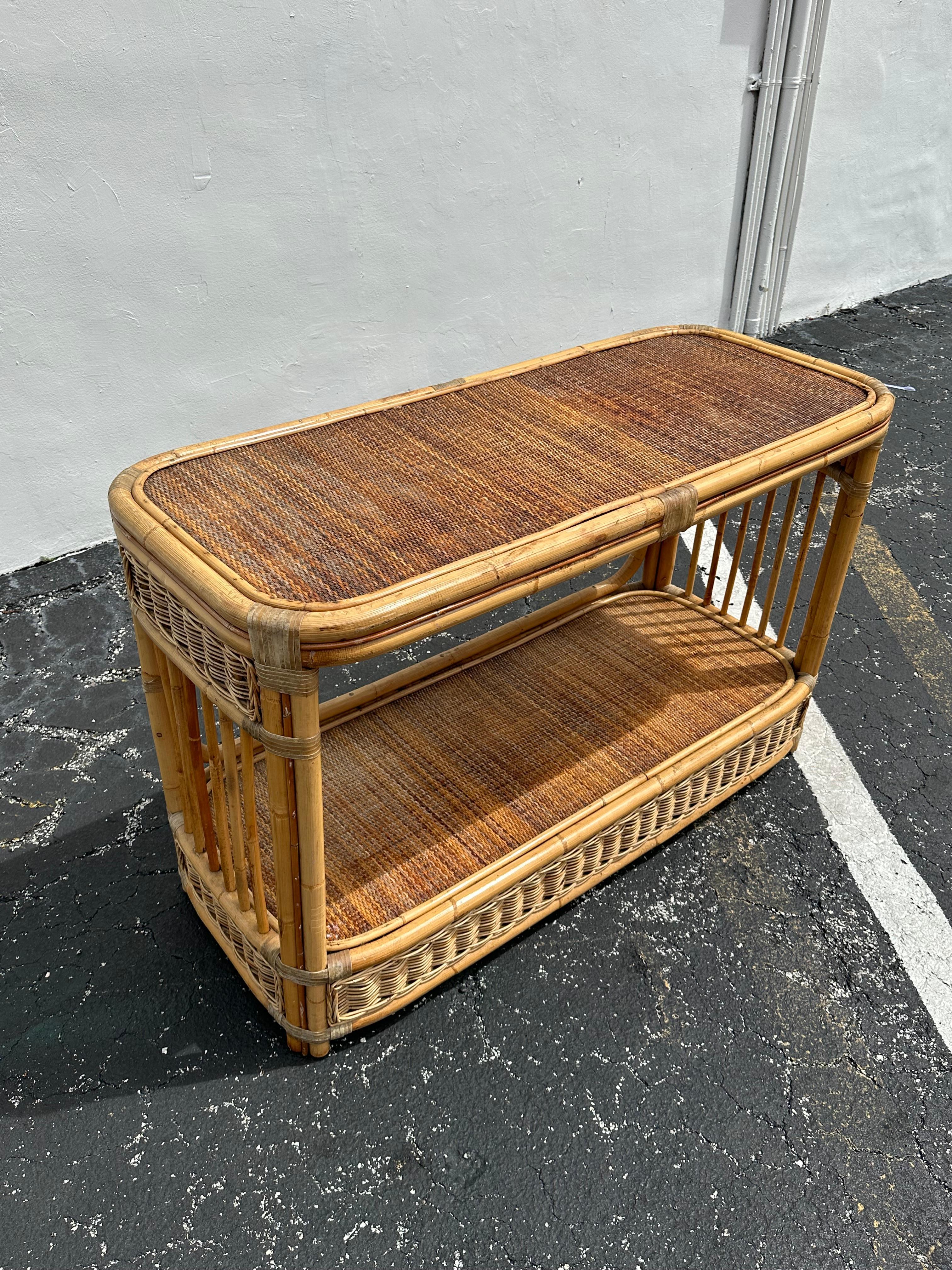 1970s Rattan Cane Oval Double Tier Console Table In Good Condition For Sale In Fort Lauderdale, FL