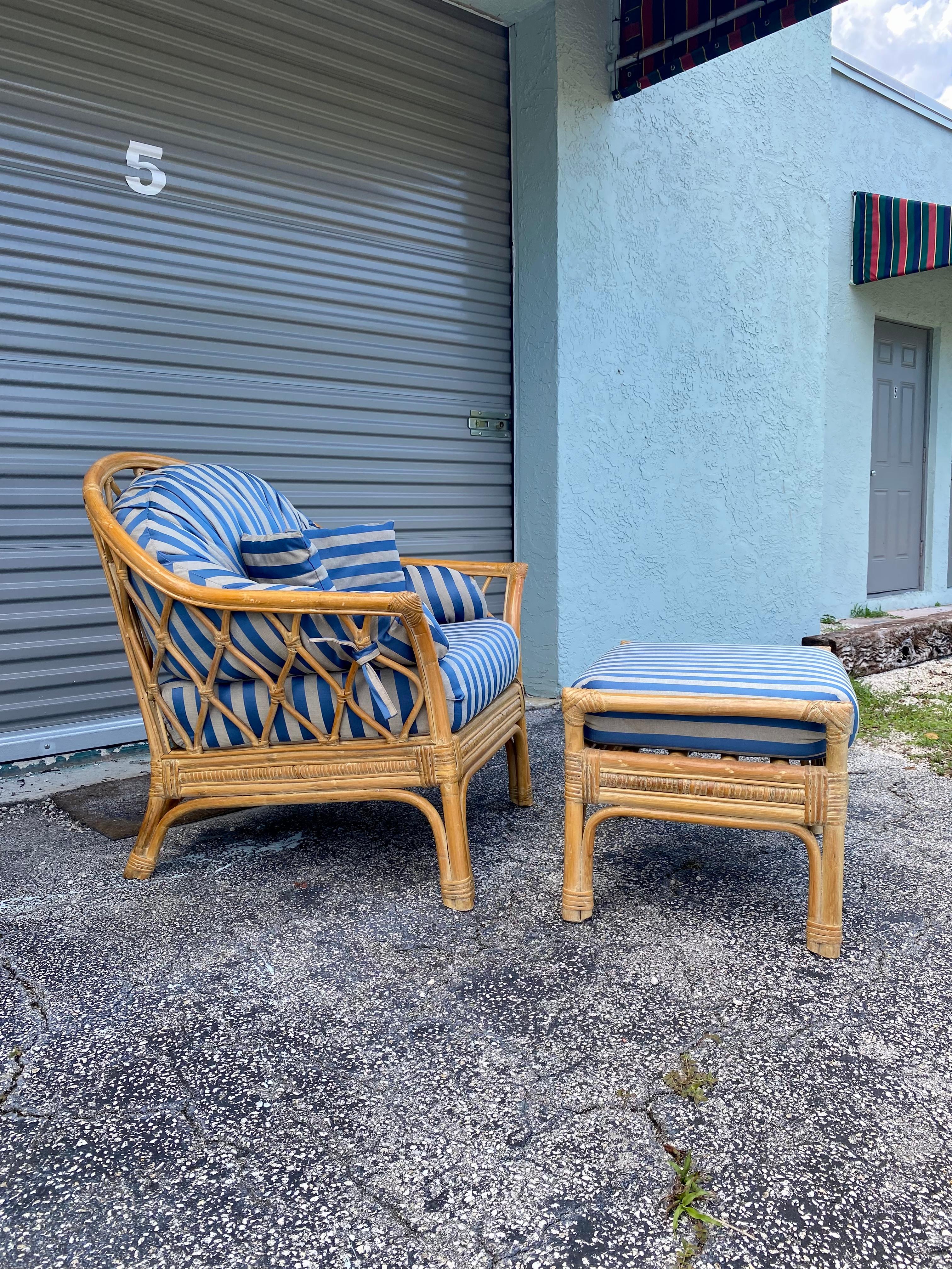 The beautiful rare collection is statement piece which is also extremely comfortable and packed with personality! Just look at the details and curves on this beauty! Plush denim blue color cushioning and an exceptionally deep seat lend inviting