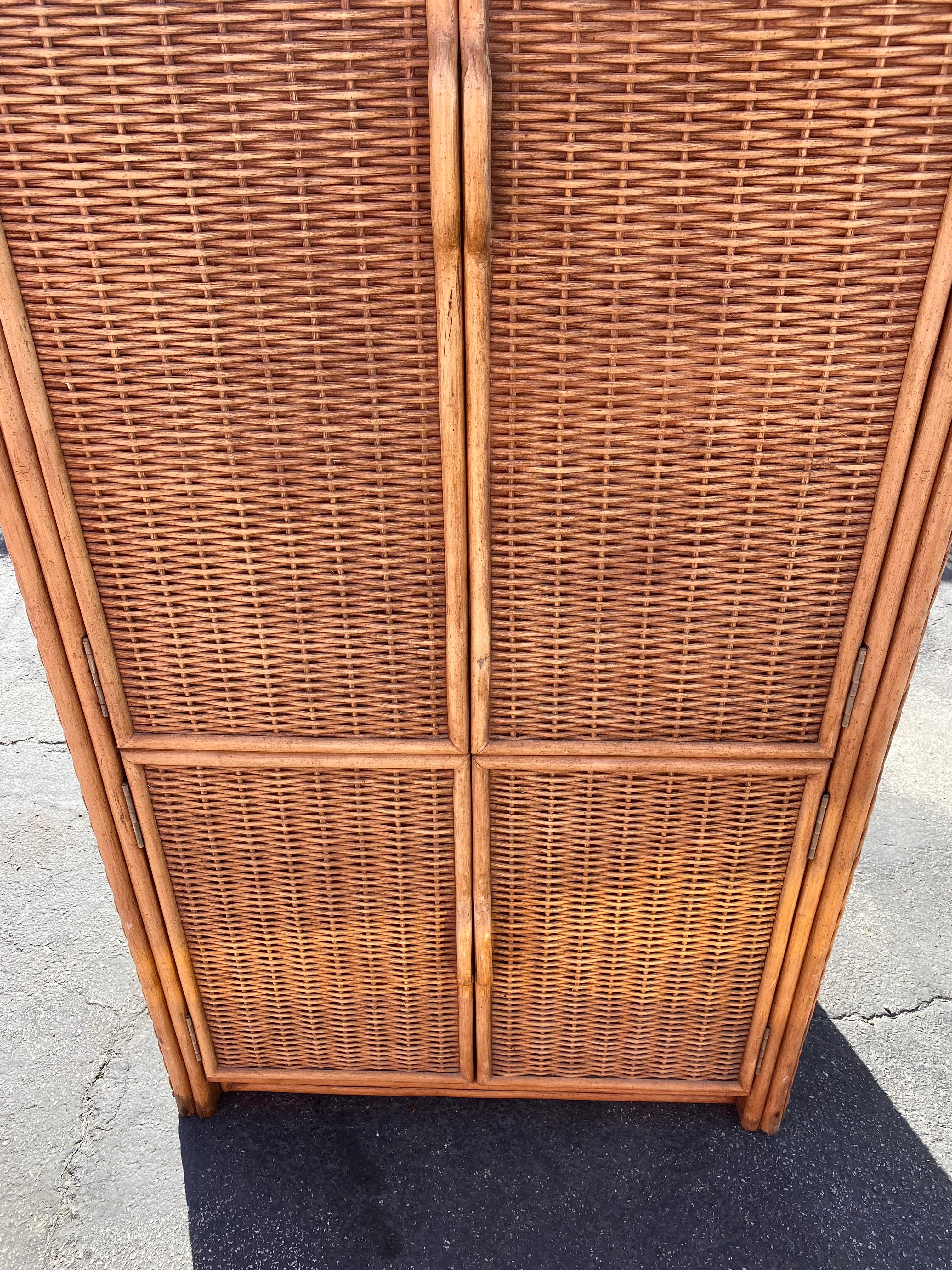 1970s Rattan Curved Top Armoire Wardrobe Storage Cabinet In Good Condition For Sale In Fort Lauderdale, FL