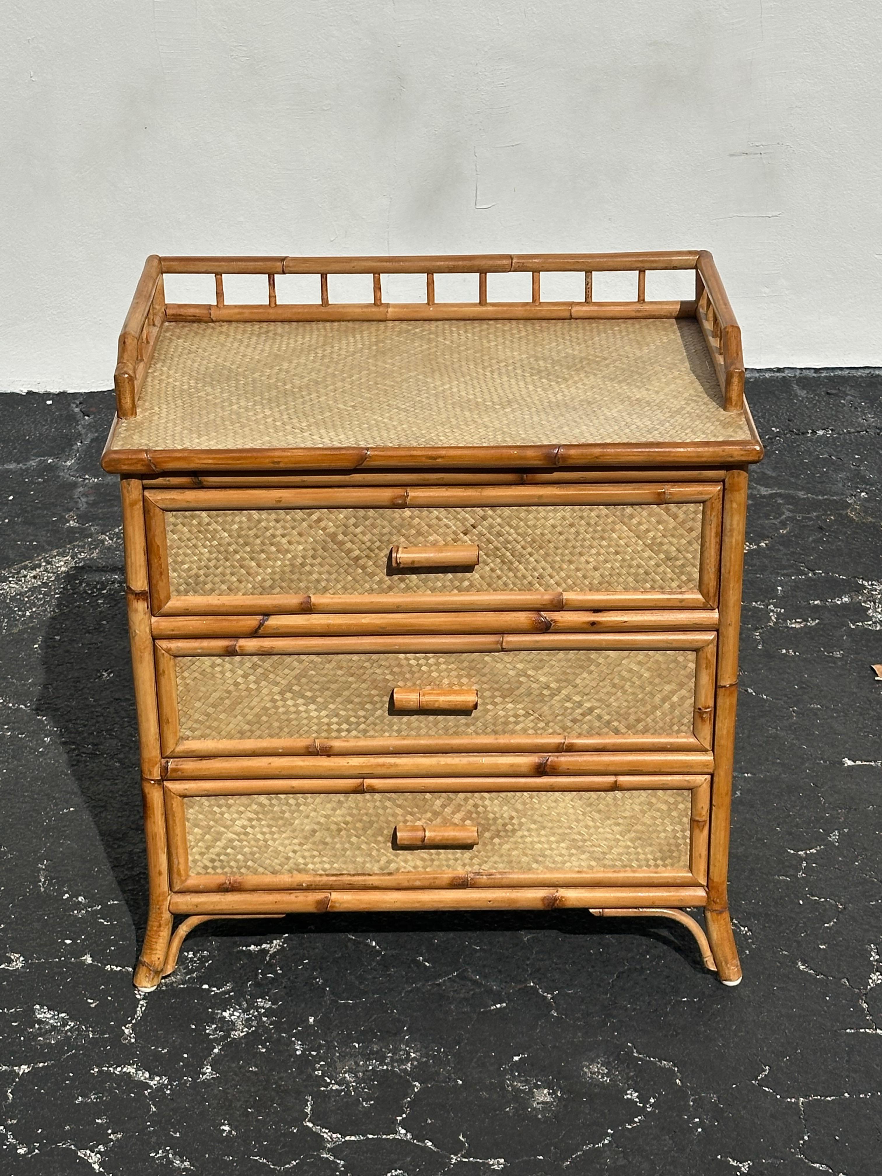 1970s Rattan Grasscloth Pagoda Organic Modern Nightstands, Set of 2 3