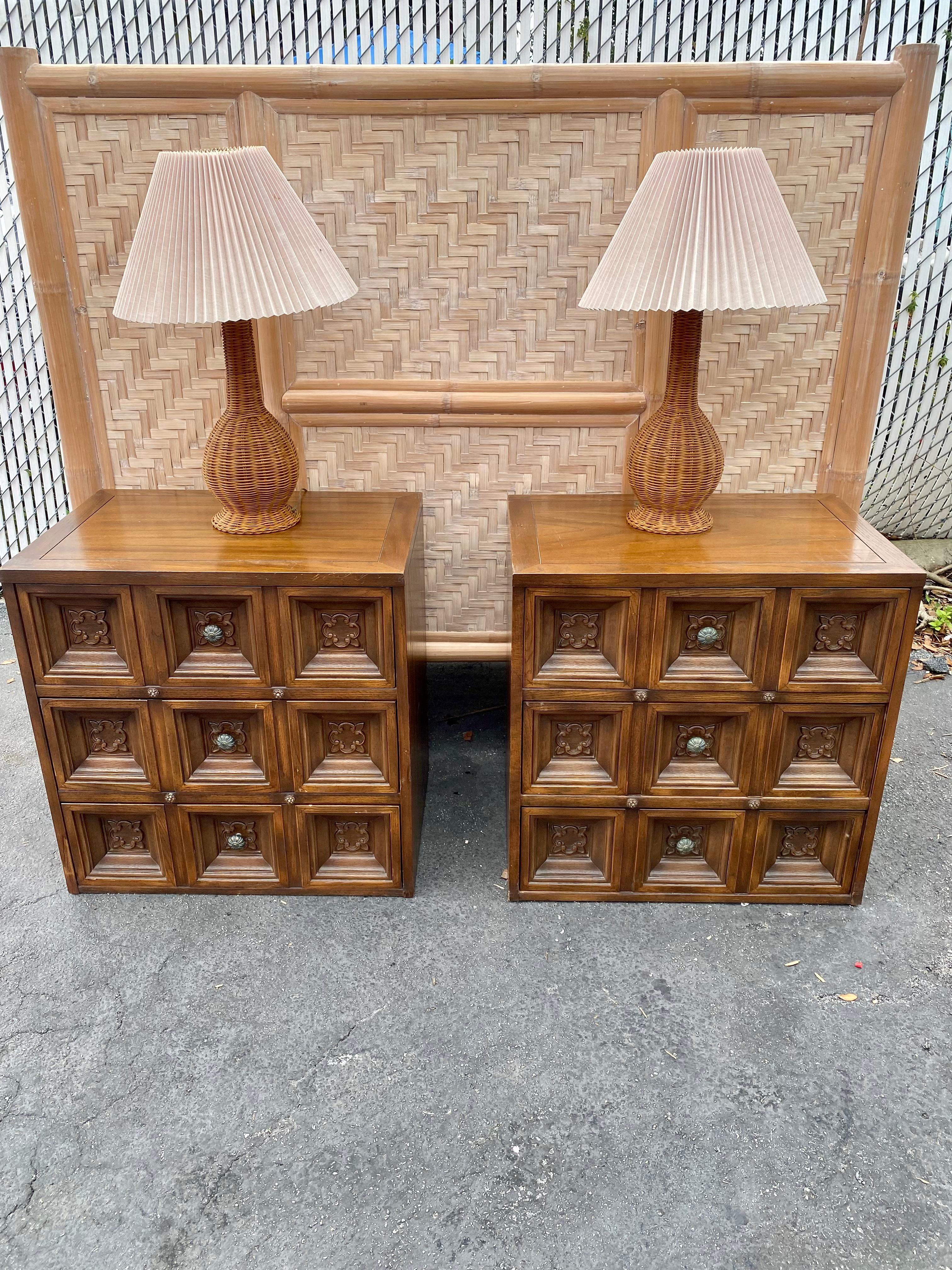 On offer on this occasion is one of the most stunning and rare rattan lamps you could hope to find. Outstanding design is exhibited throughout. The beautiful set is statement piece and packed with personality!  Just look at the gorgeous details on