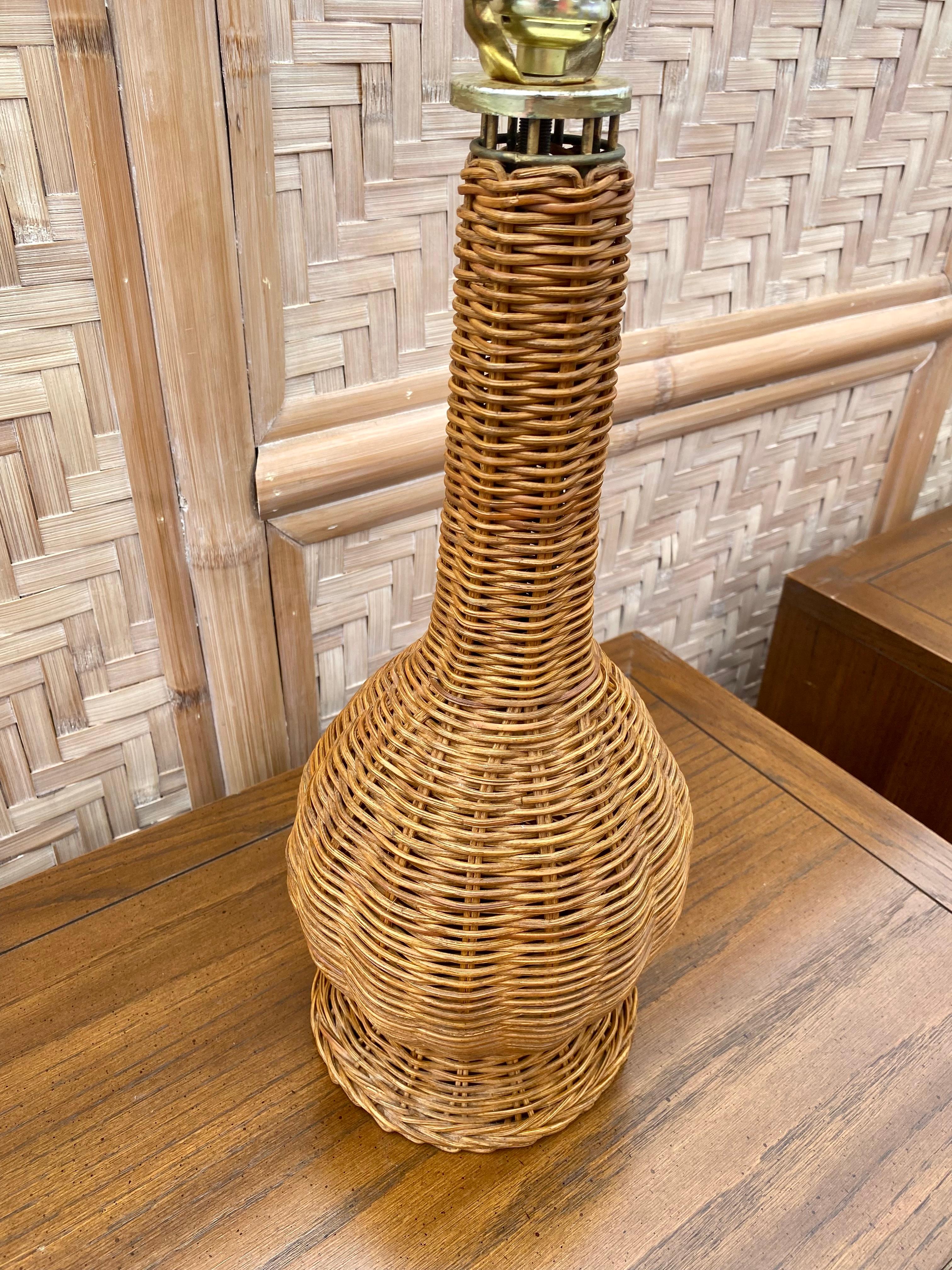 1970s Rattan Jar Wicker Table Lamps, Set of 2 For Sale 1