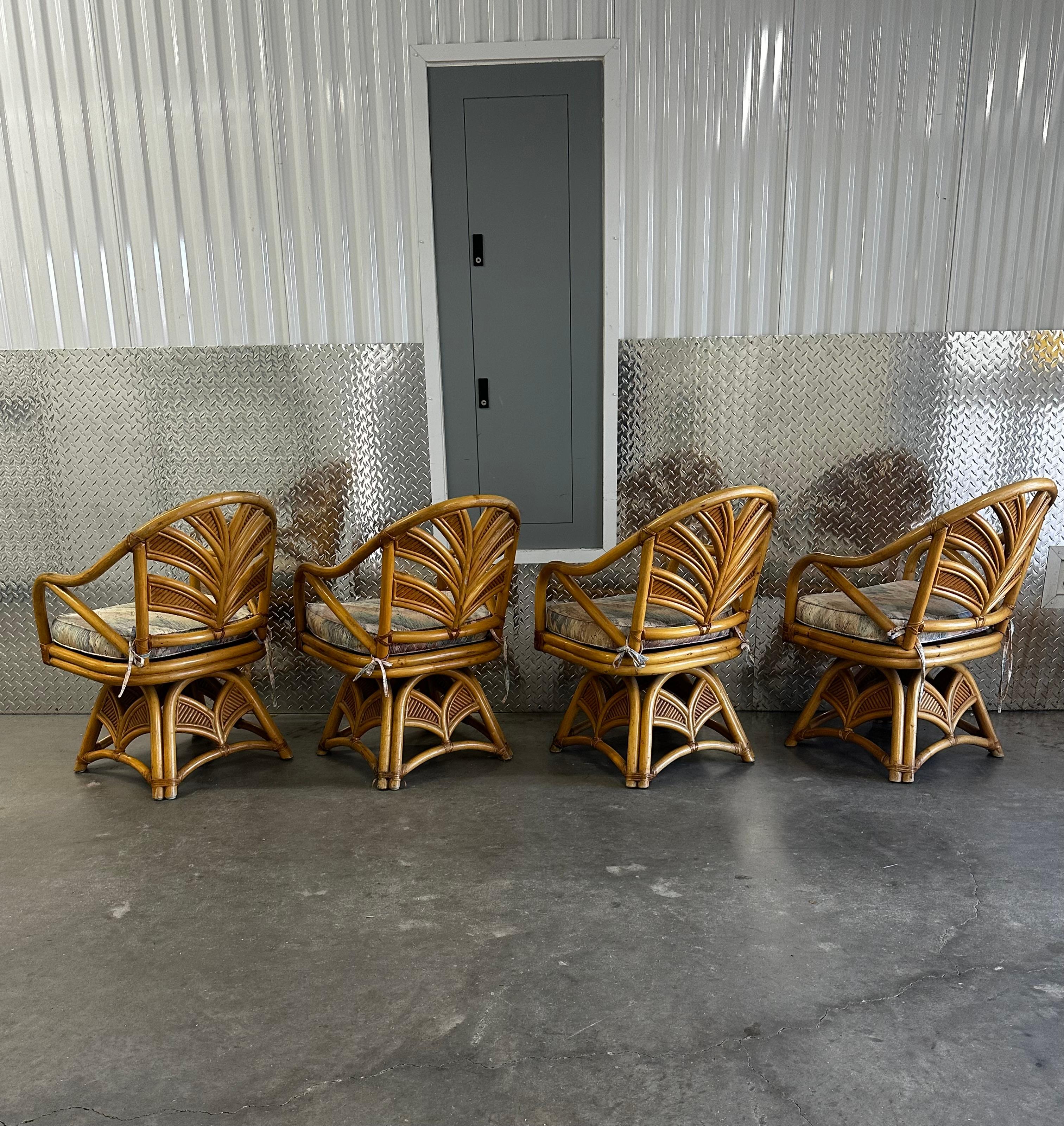 Late 20th Century 1970s Rattan Palms Reed Pedestal Pastel Swivel Dining Chairs , Set of 4 For Sale