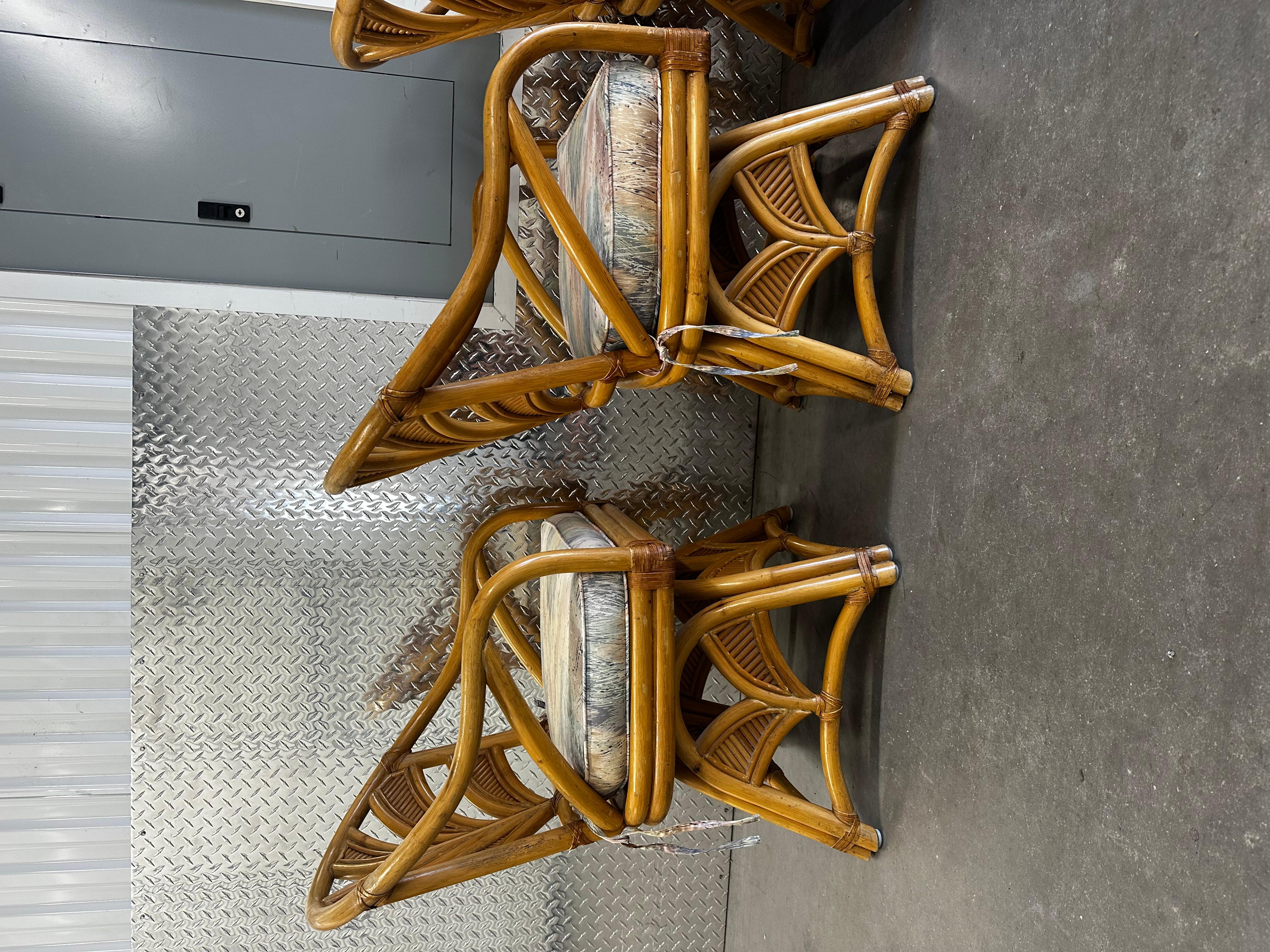 1970s Rattan Palms Reed Pedestal Pastel Swivel Dining Chairs , Set of 4 For Sale 2