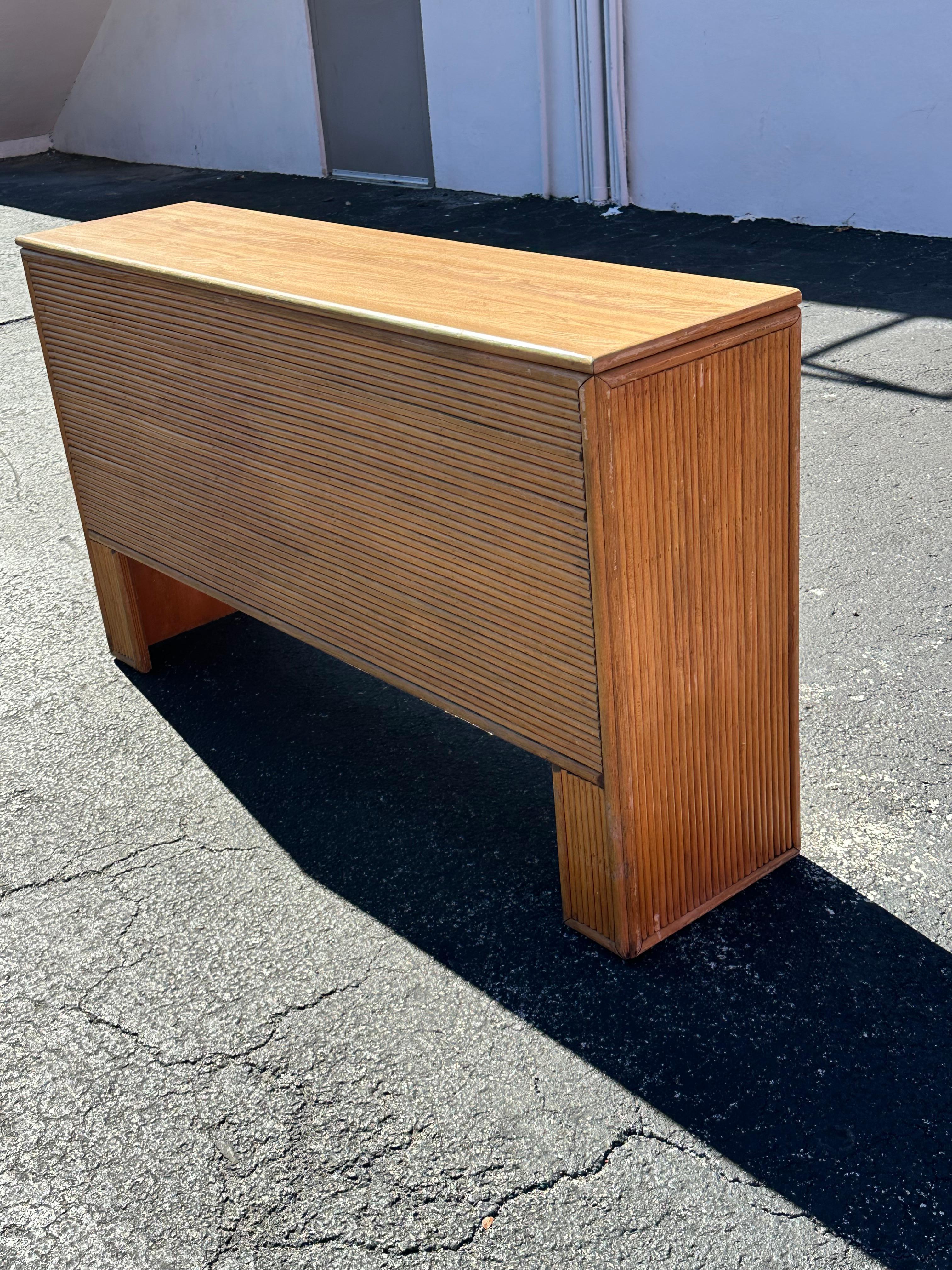 American 1970s Rattan Reed Wood Console Storage Trunk Table For Sale