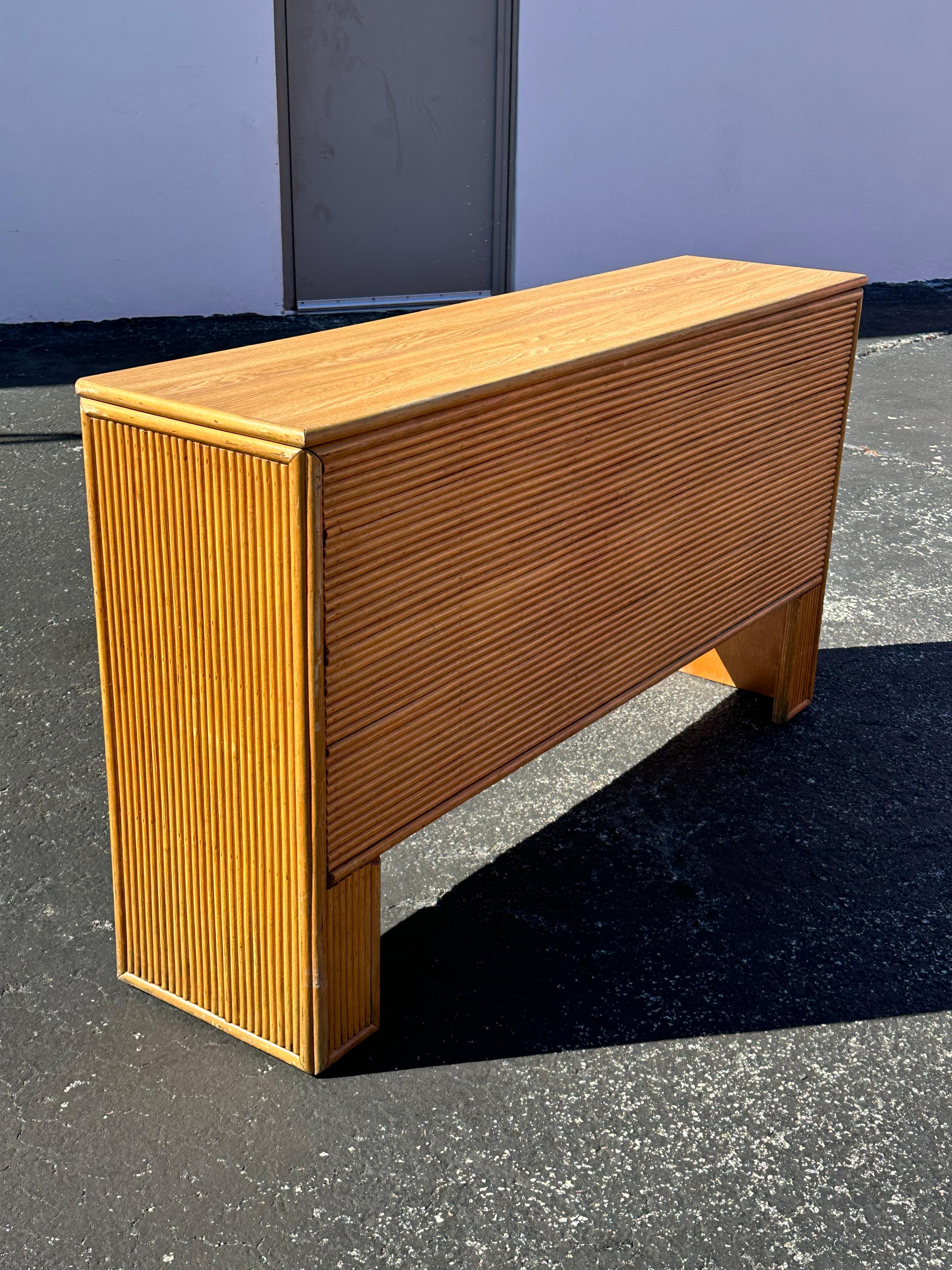 1970s Rattan Reed Wood Console Storage Trunk Table For Sale 3