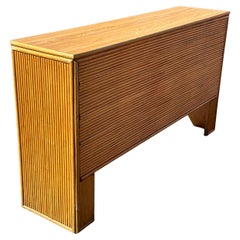 Tavolo consolle portaoggetti in rattan e Wood degli anni '70