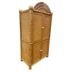 Armoire en rotin des années 1970 Rising Sun Arch Armoire Wardrobe Storage Cabinet