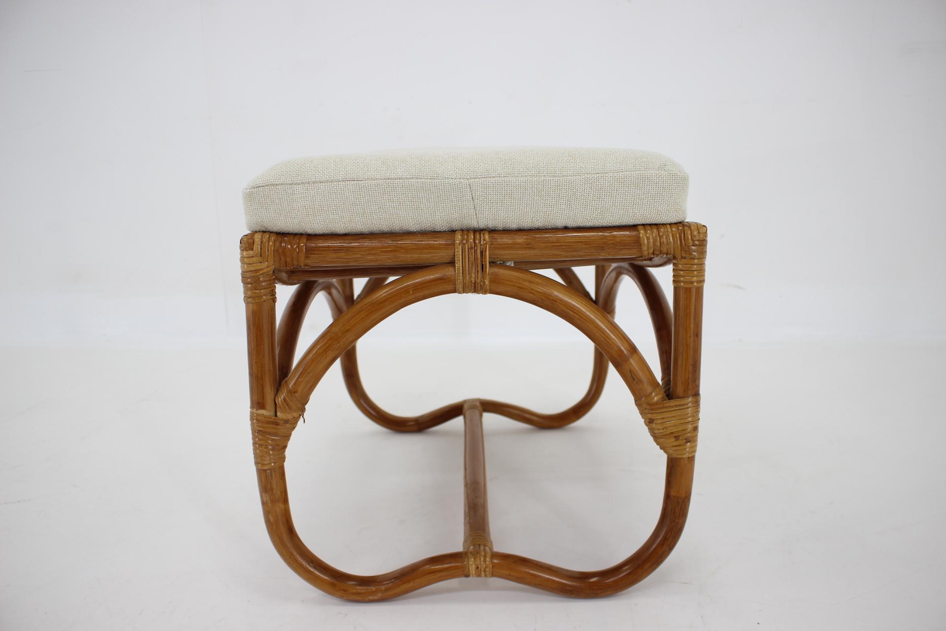 1970s Rattan Stool In Good Condition In Praha, CZ