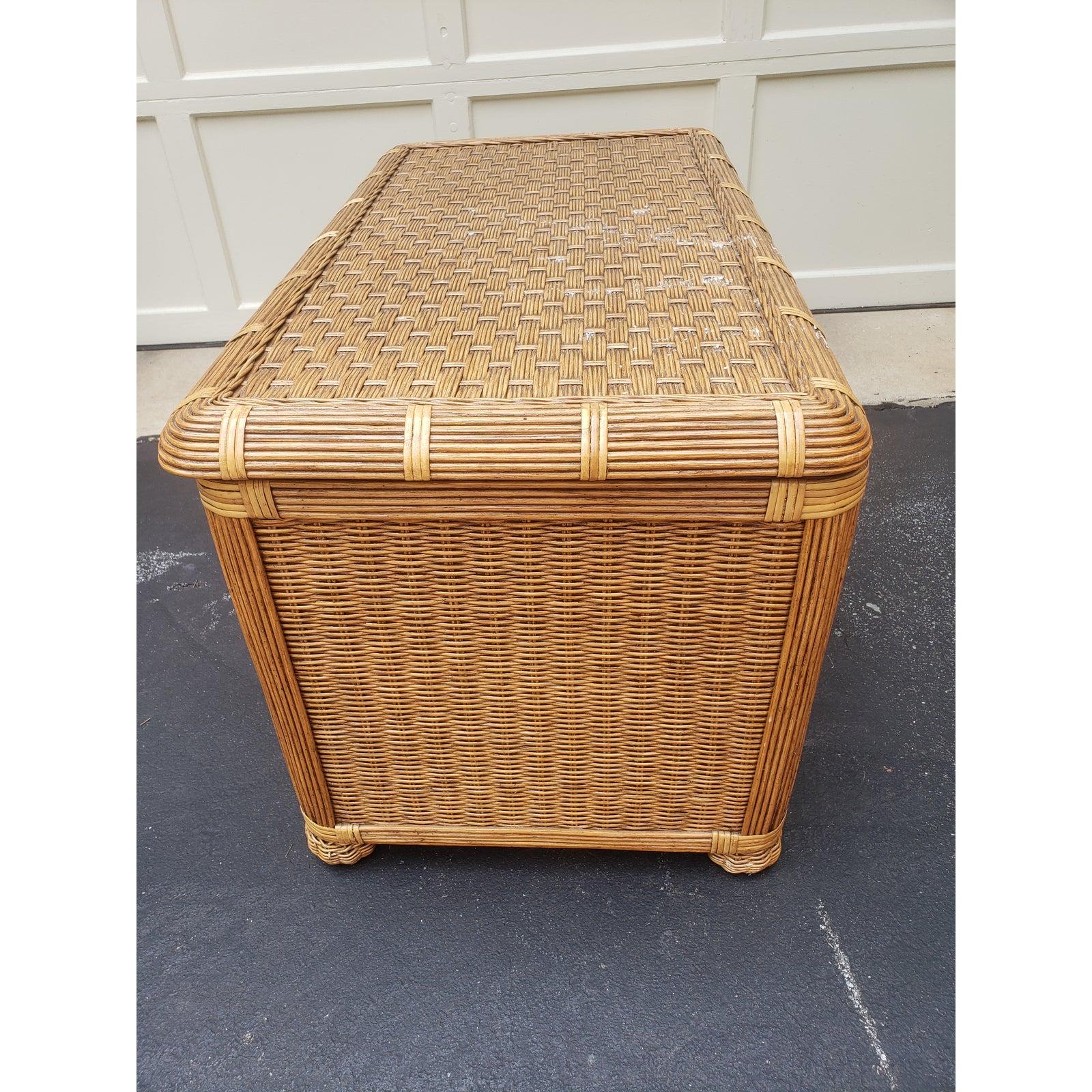 1970s Rattan Wicker Storage Blanket Chest Trunk For Sale at