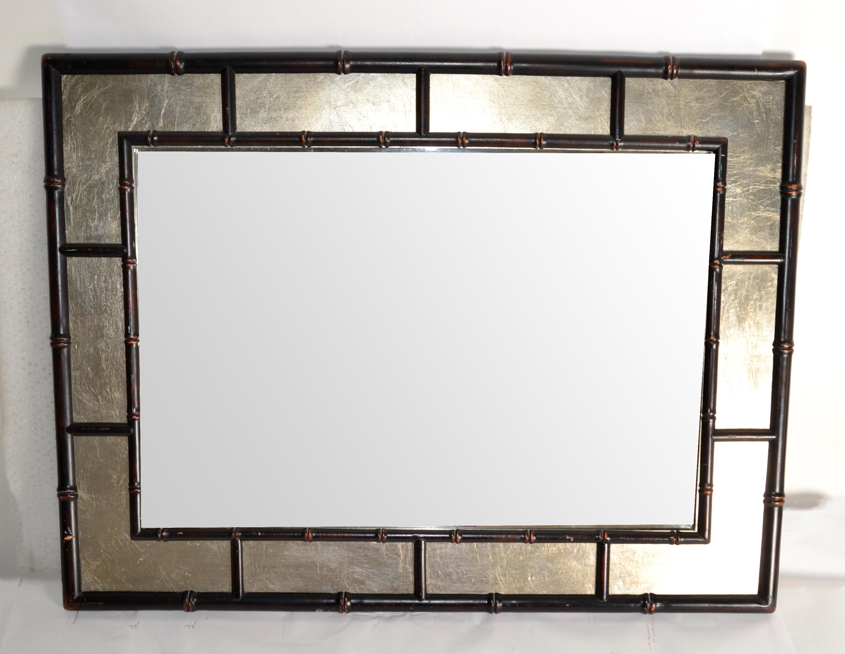 1970 Rectangle Silver and Brown Faux Bamboo Wood Wall Mirror Mid-Century Modern (Miroir mural en bois de bambou) en vente 8