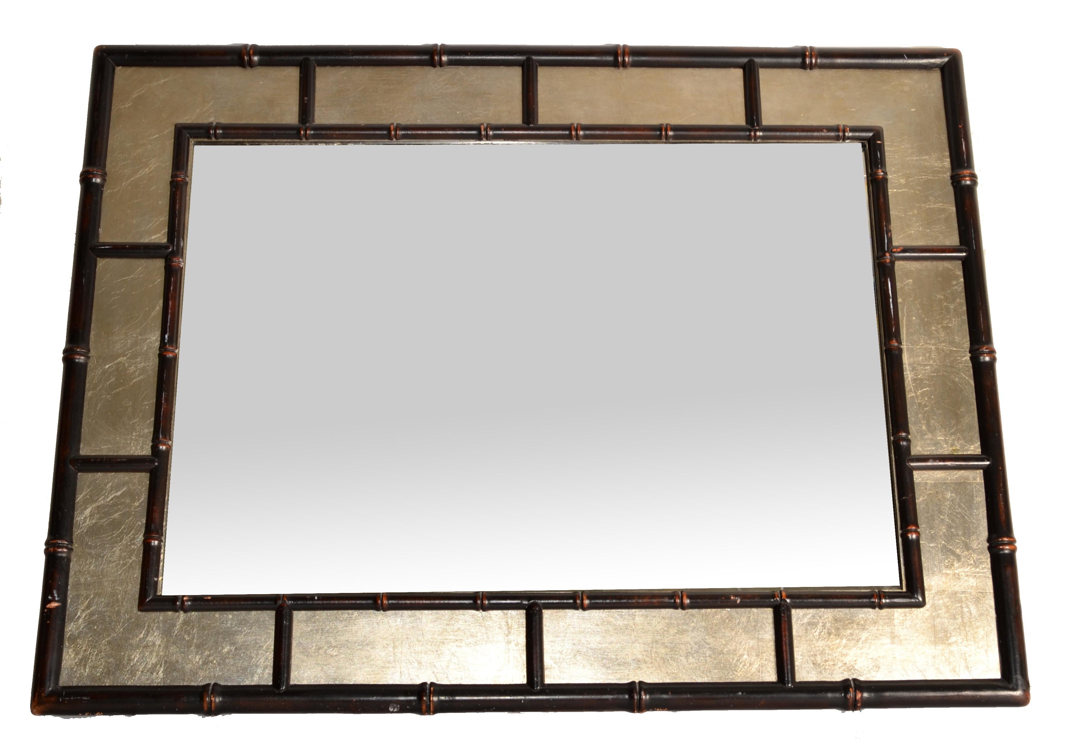 1970 Rectangle Silver and Brown Faux Bamboo Wood Wall Mirror Mid-Century Modern (Miroir mural en bois de bambou) en vente 9
