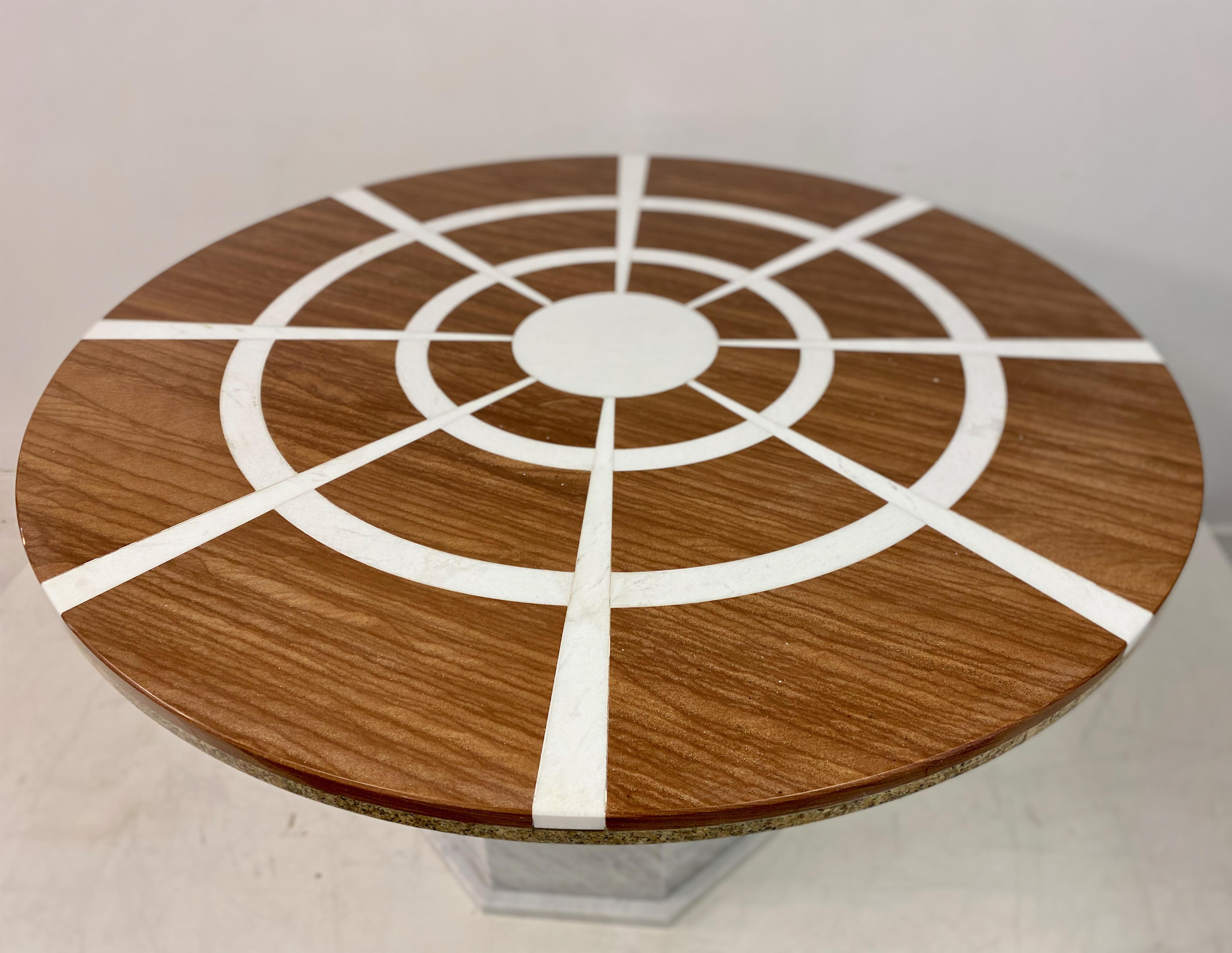 1970s Red and White Marble Dining or Centre Table For Sale 6