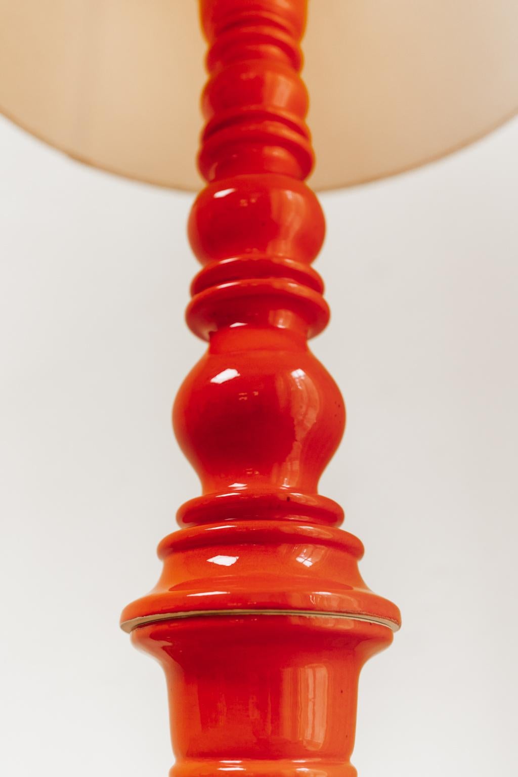 1970s Red Glazed Ceramic Floor Lamp In Good Condition In Brecht, BE