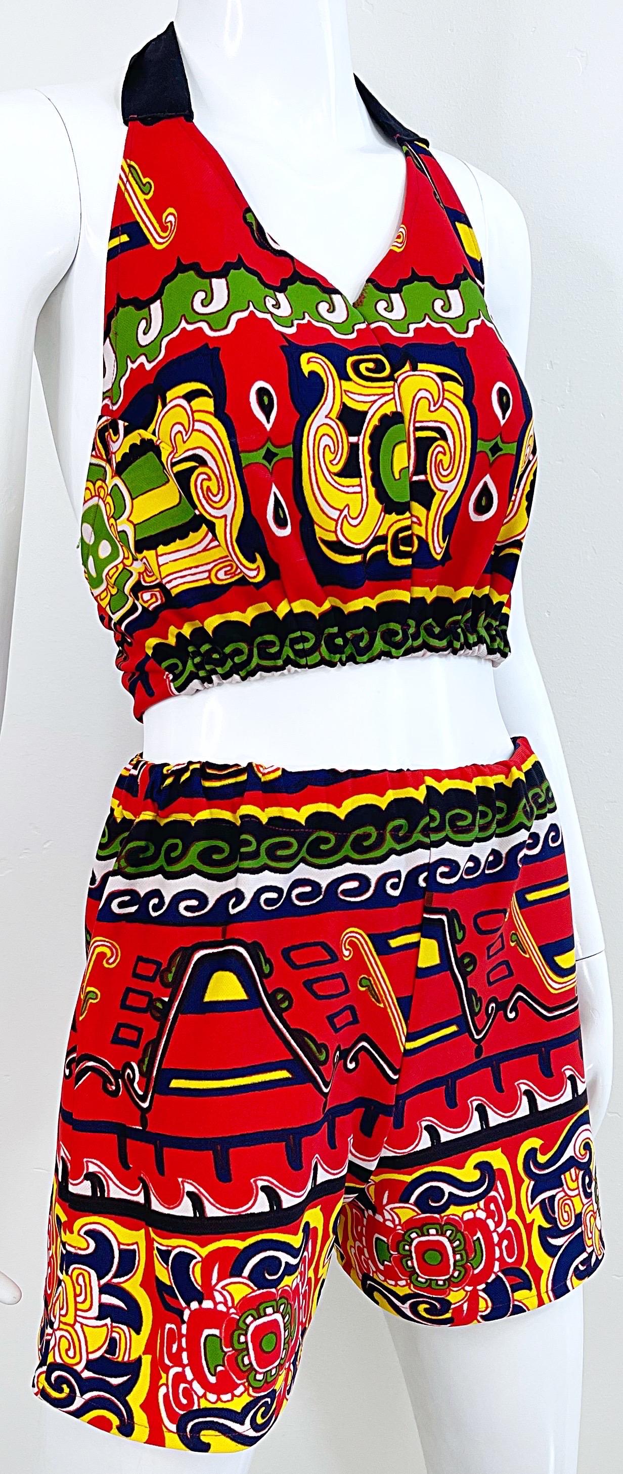 1970s Red + Green + Yellow + Blue Festive Tribal Print Crop Top Hot Pants Shorts For Sale 4