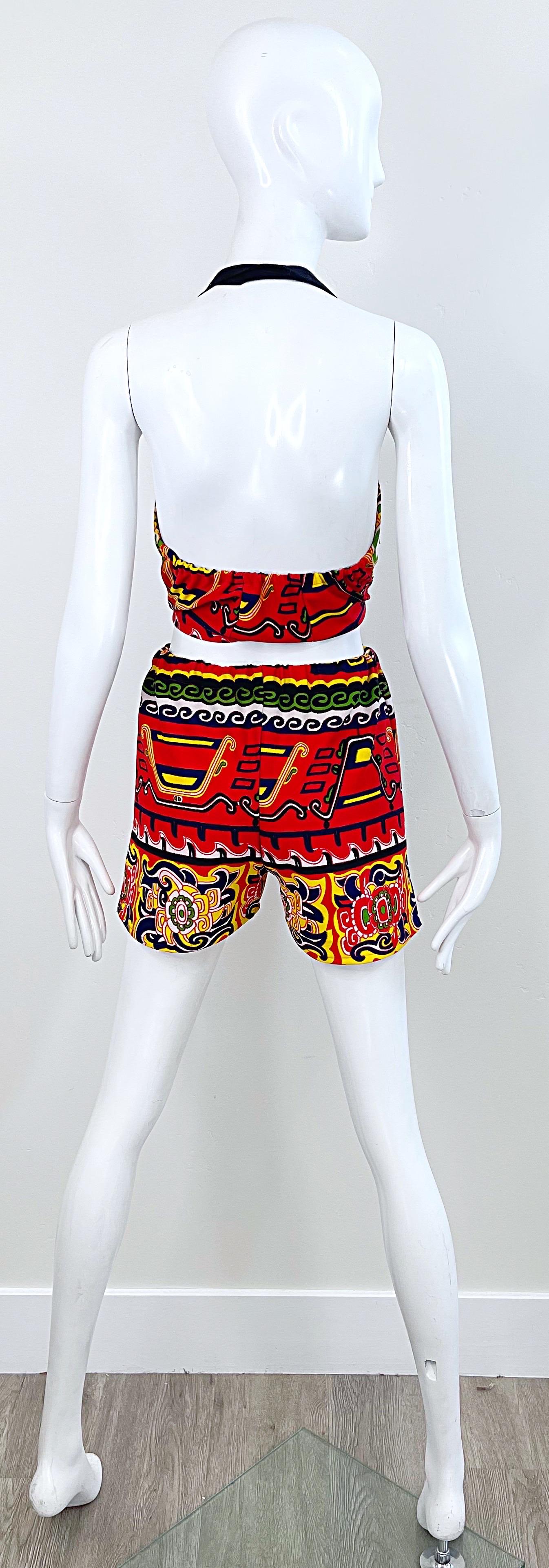 1970s Red + Green + Yellow + Blue Festive Tribal Print Crop Top Hot Pants Shorts For Sale 5
