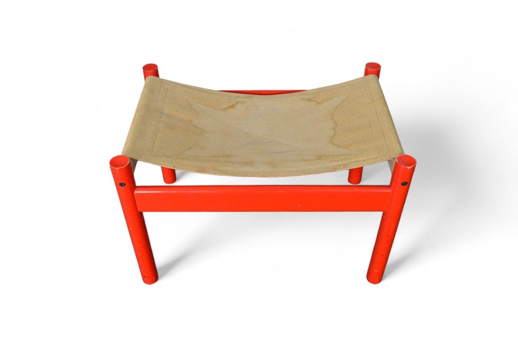 Dutch 1970s Red Lacquered Canvas Bench / Ottoman For Sale