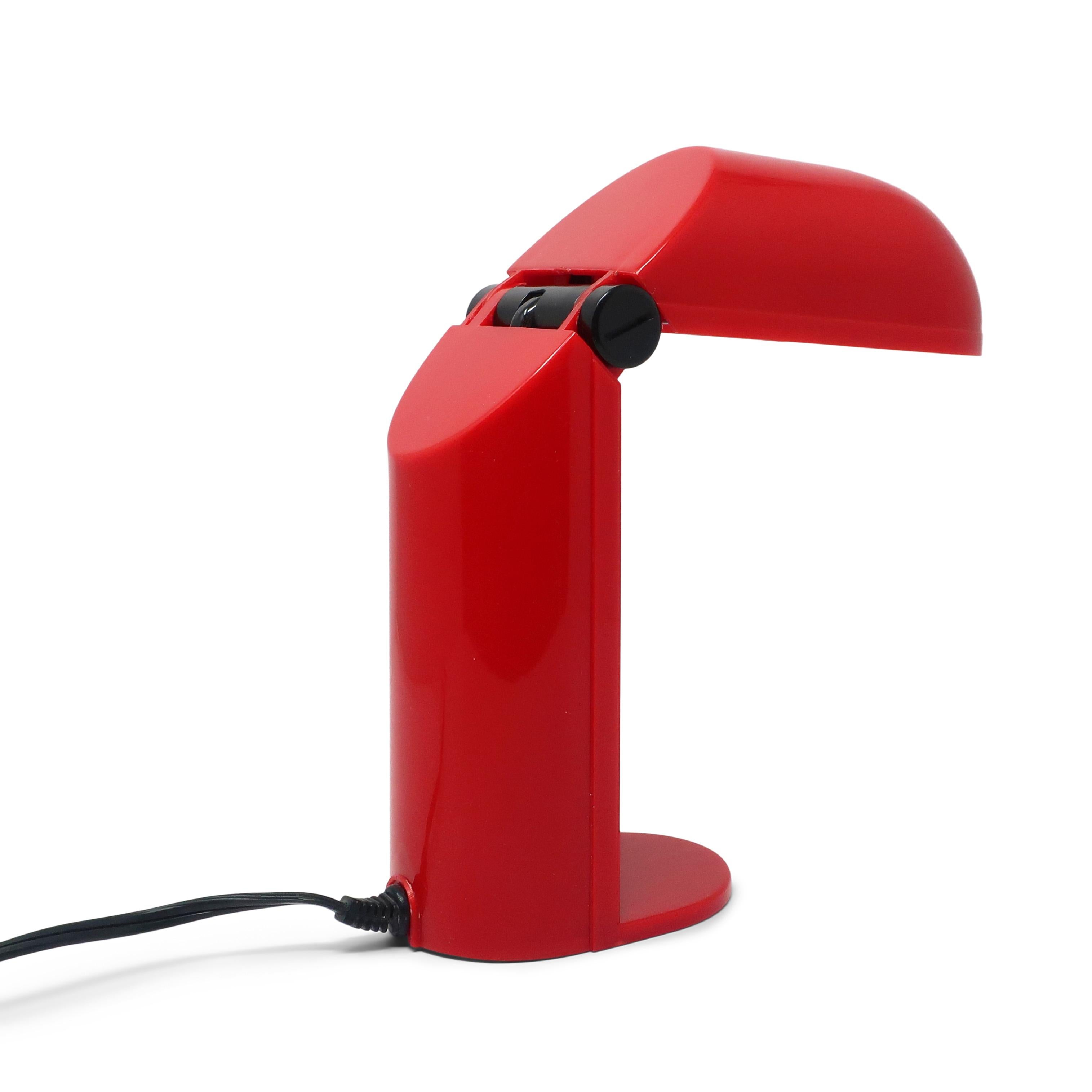 Late 20th Century 1970s Red Manon Lamp by Yamada Shomei For Sale