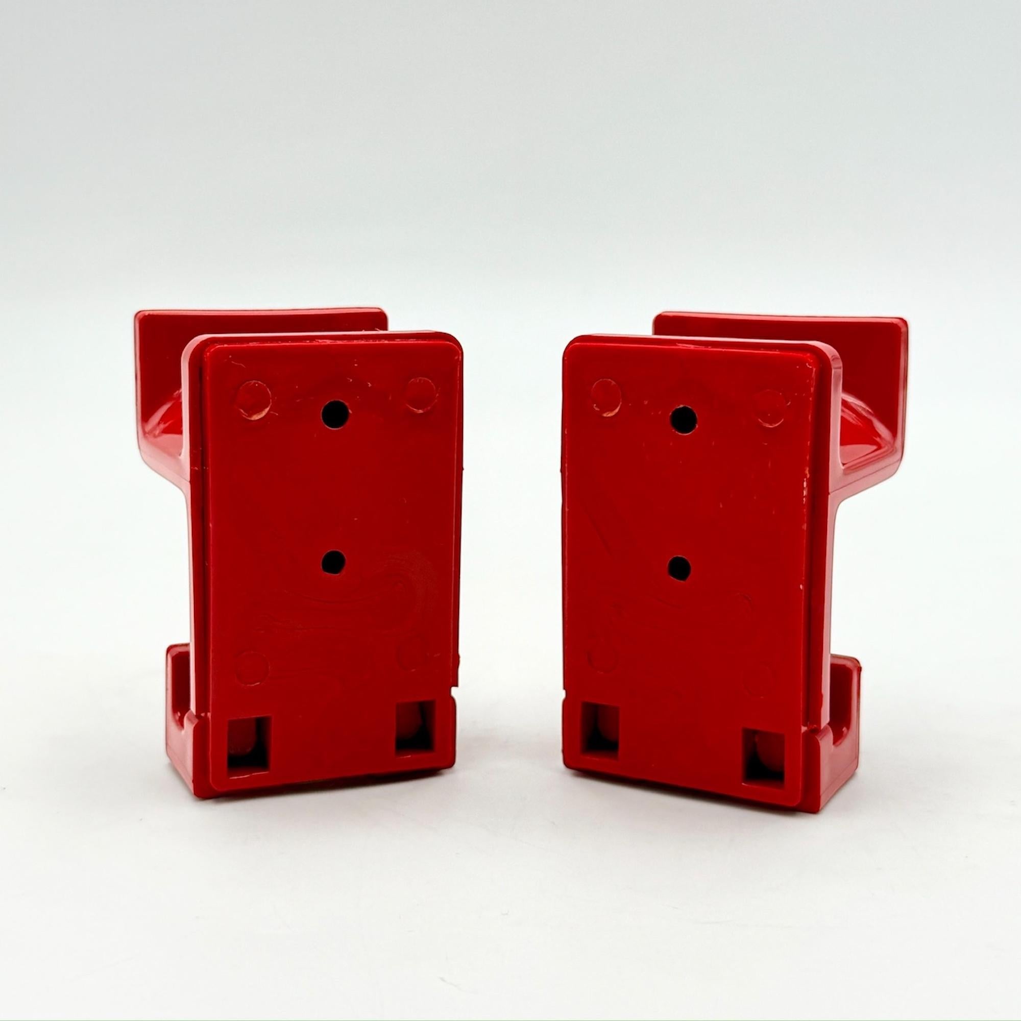 Plastica 1970s Red Plastic Wall Hooks by Makio Hasuike for Gedy Italy as New in vendita