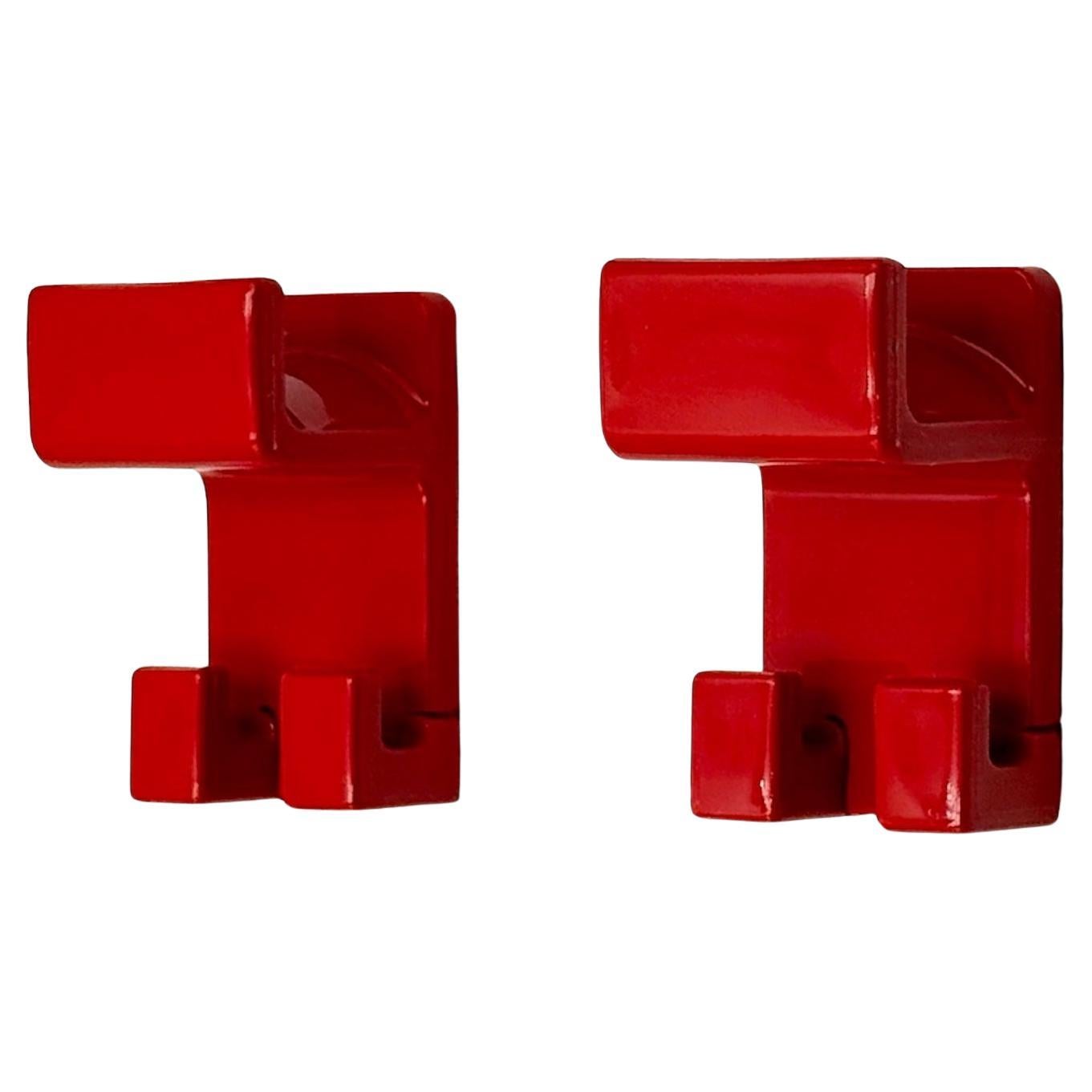 1970s Red Plastic Wall Hooks by Makio Hasuike for Gedy Italy as New in vendita