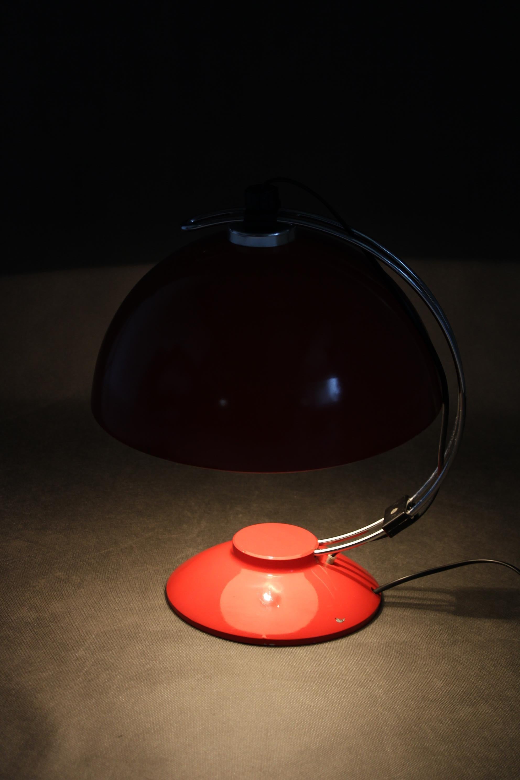 1970s Red Table Lamp For Sale 6