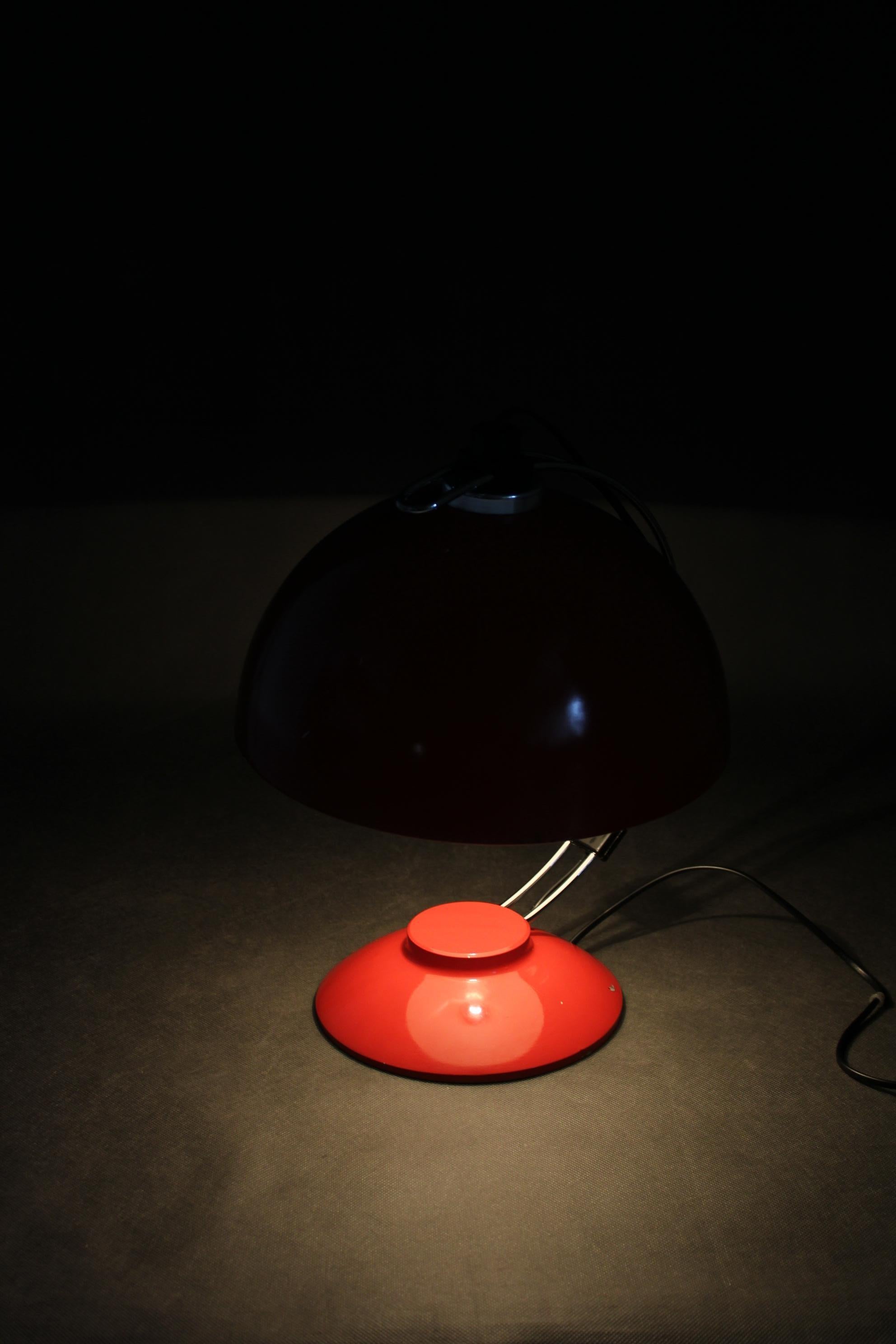 1970s Red Table Lamp For Sale 8