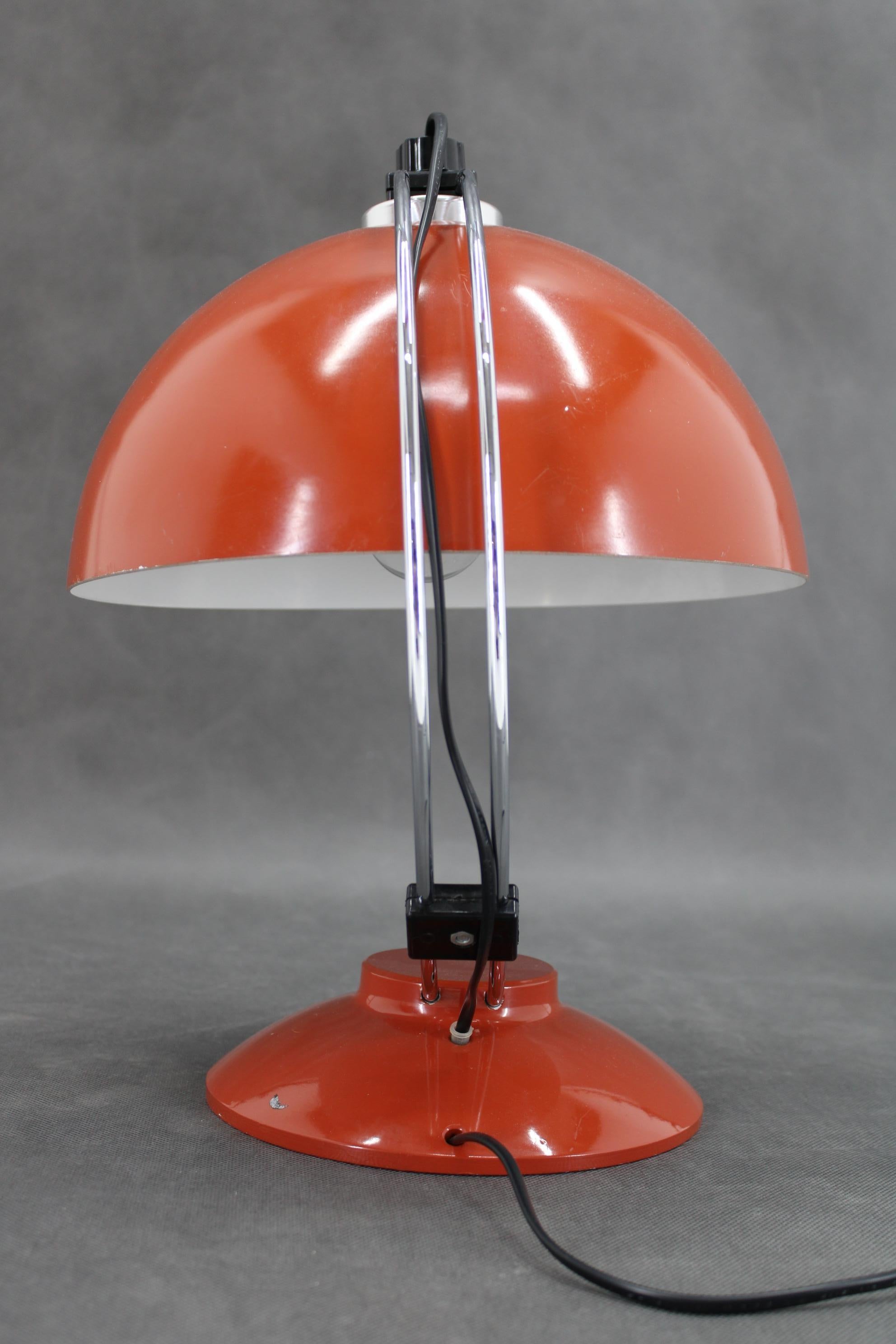 1970s Red Table Lamp For Sale 1