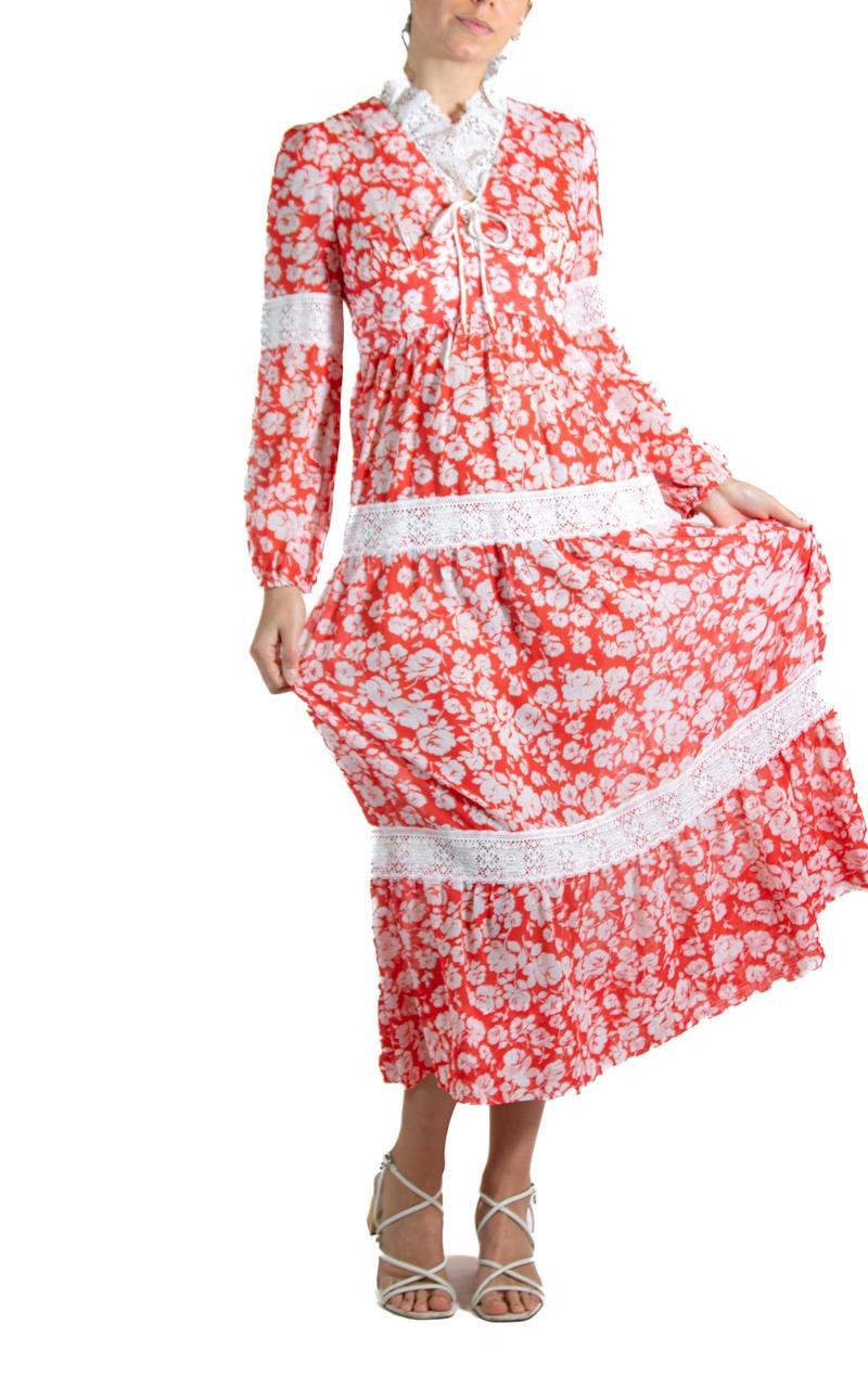 1970s Red & White Floral Lace Dress For Sale 4
