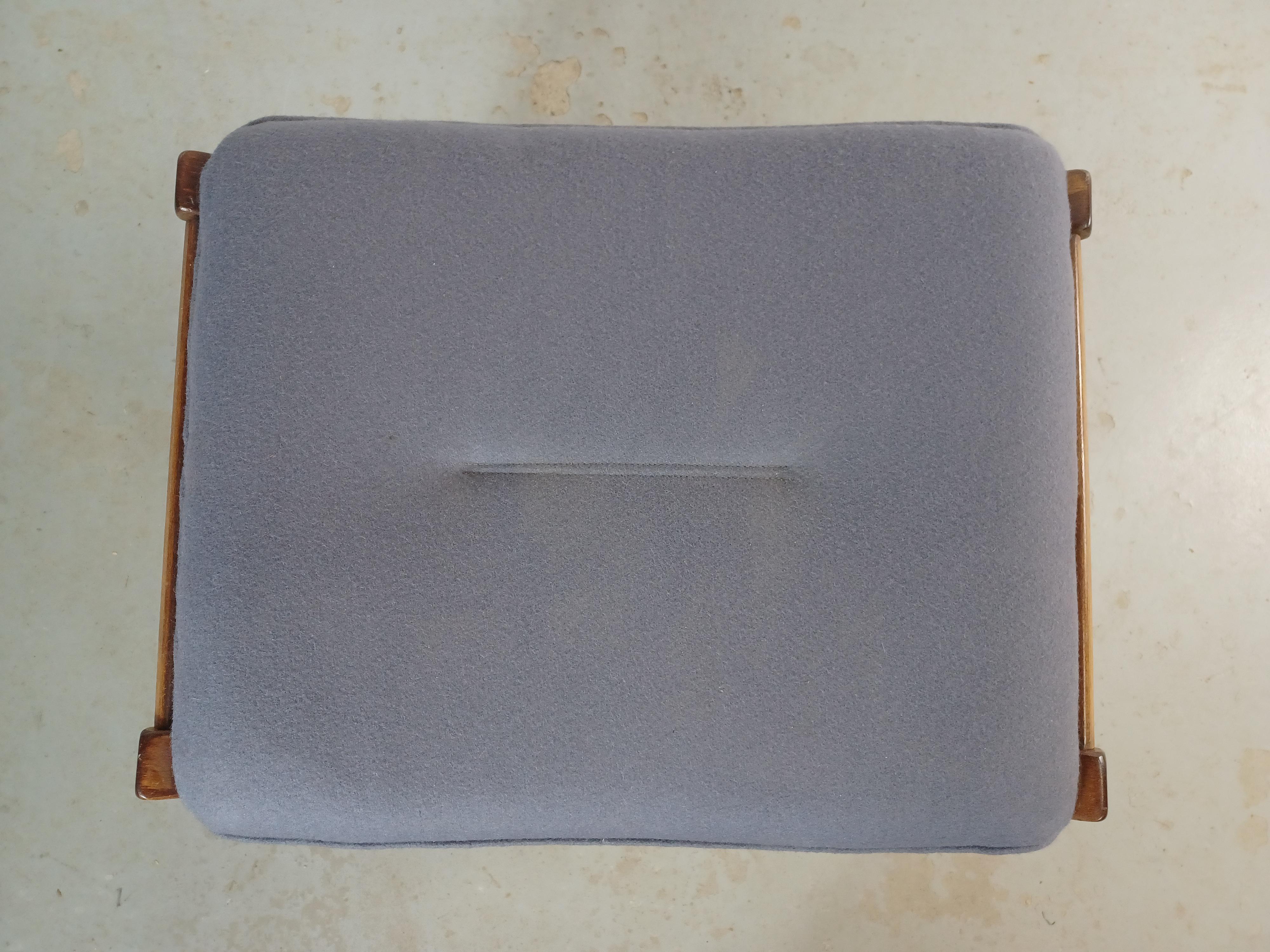 1970's, Refinished Danish Footstool Danés en venta