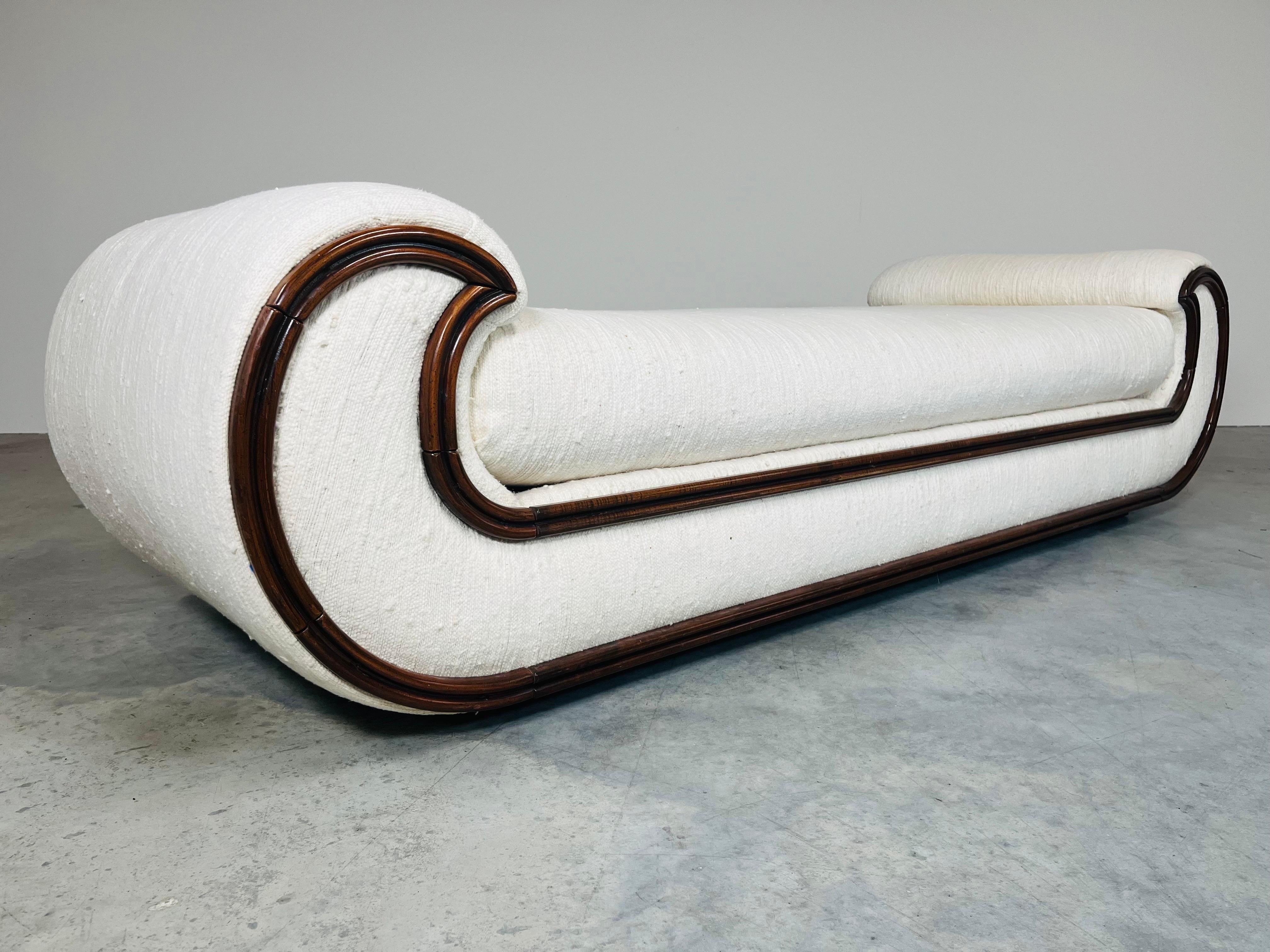 Upholstery 1970's Hollywood Regency Chaise Lounge or Daybed by Vivai del Sud, Italy